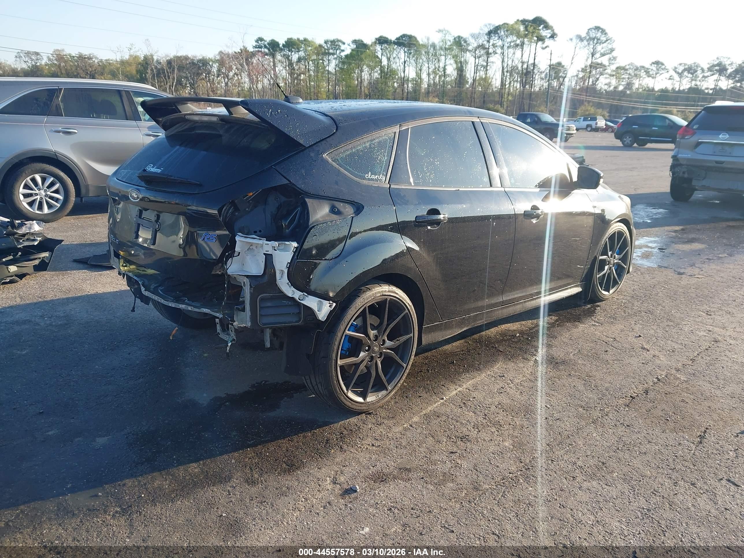 FORD FOCUS image 4