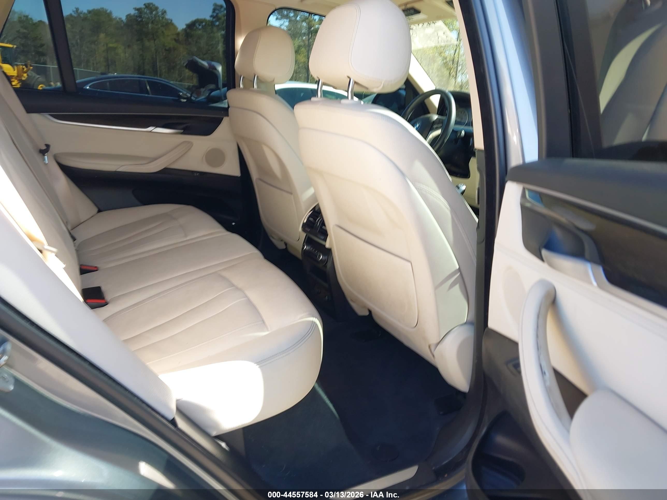 BMW X5 image 8