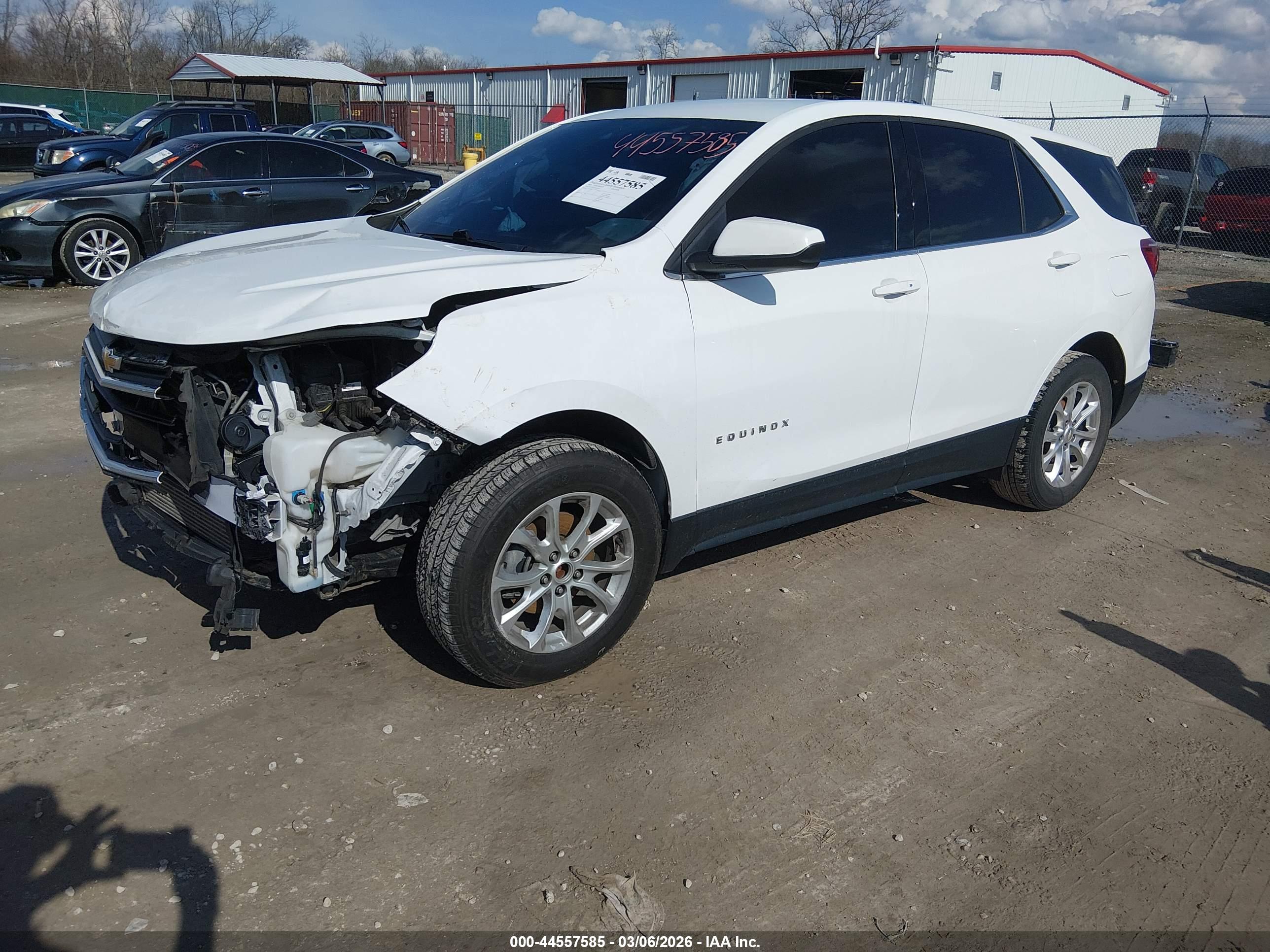 CHEVROLET EQUINOX image 2