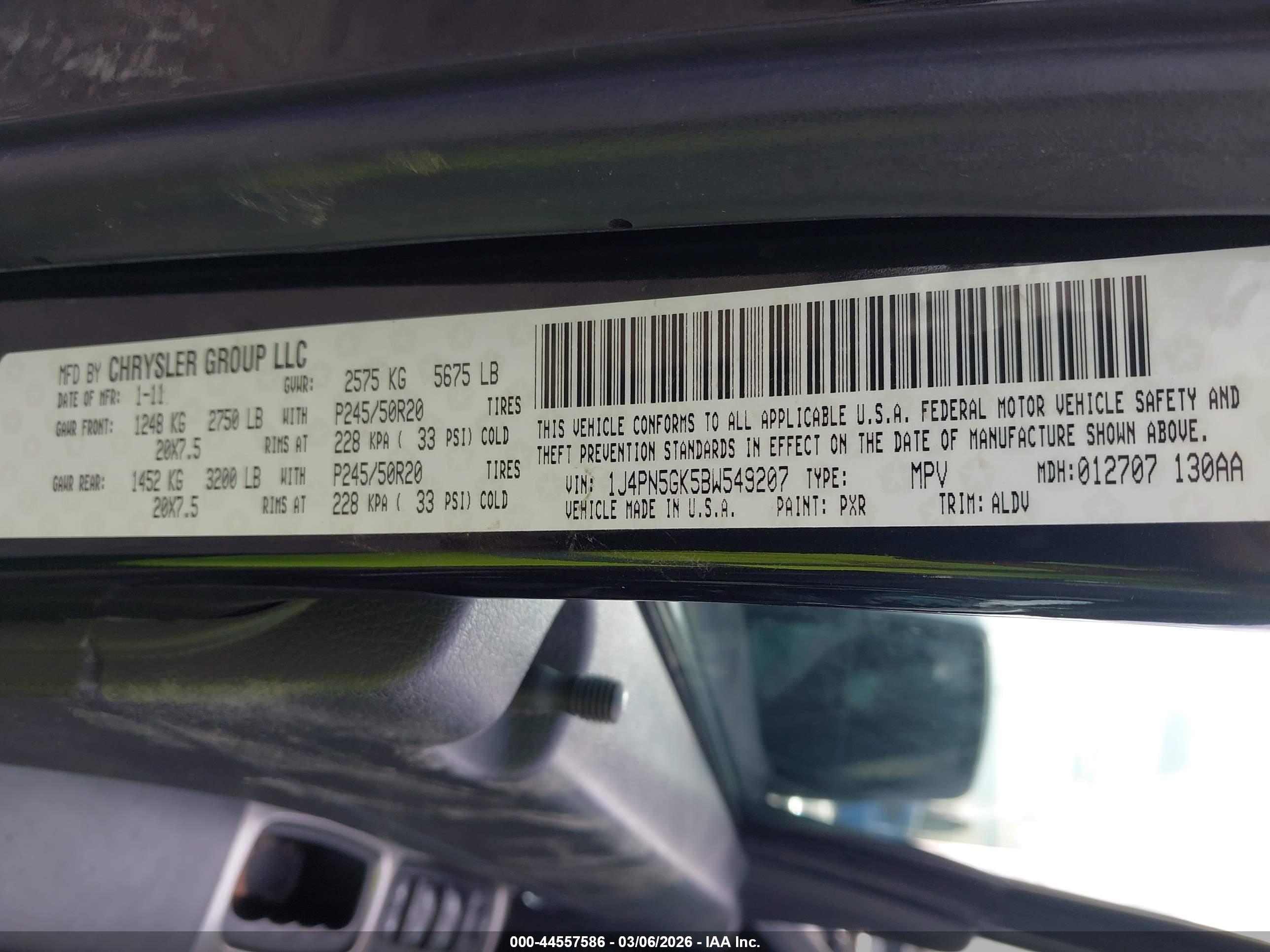 JEEP LIBERTY image 9