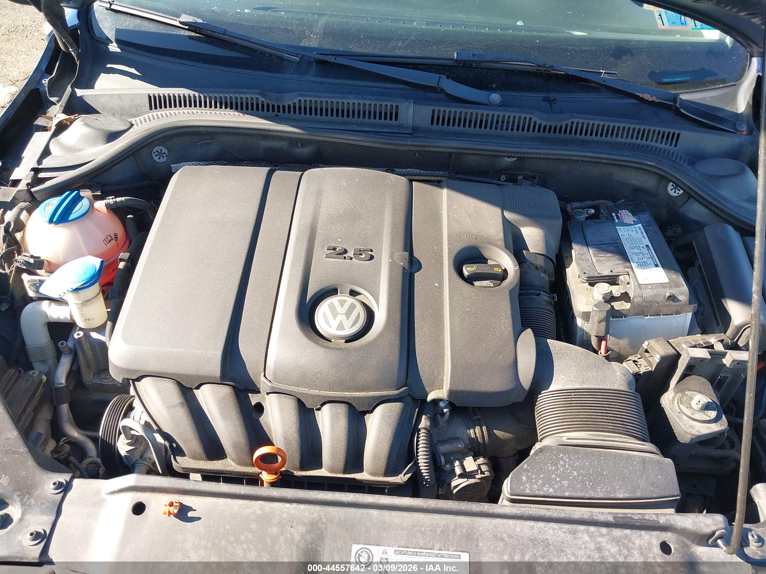 VOLKSWAGEN JETTA image 10