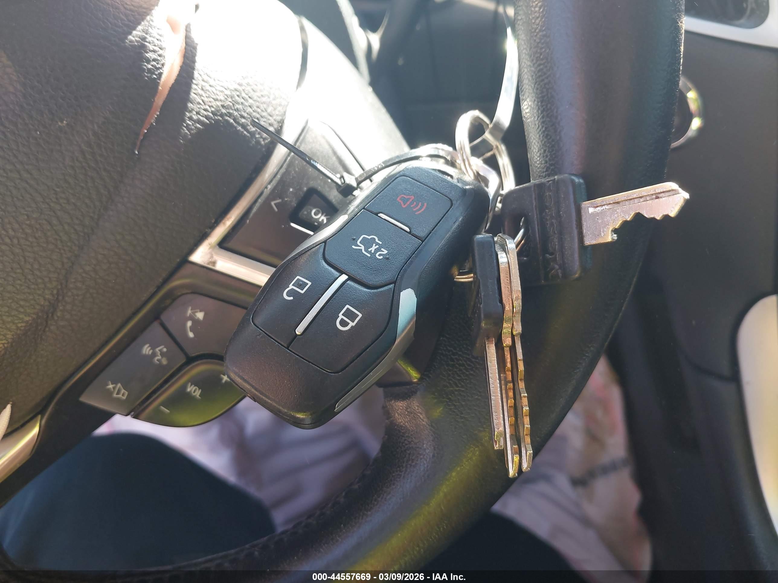 FORD EDGE image 11