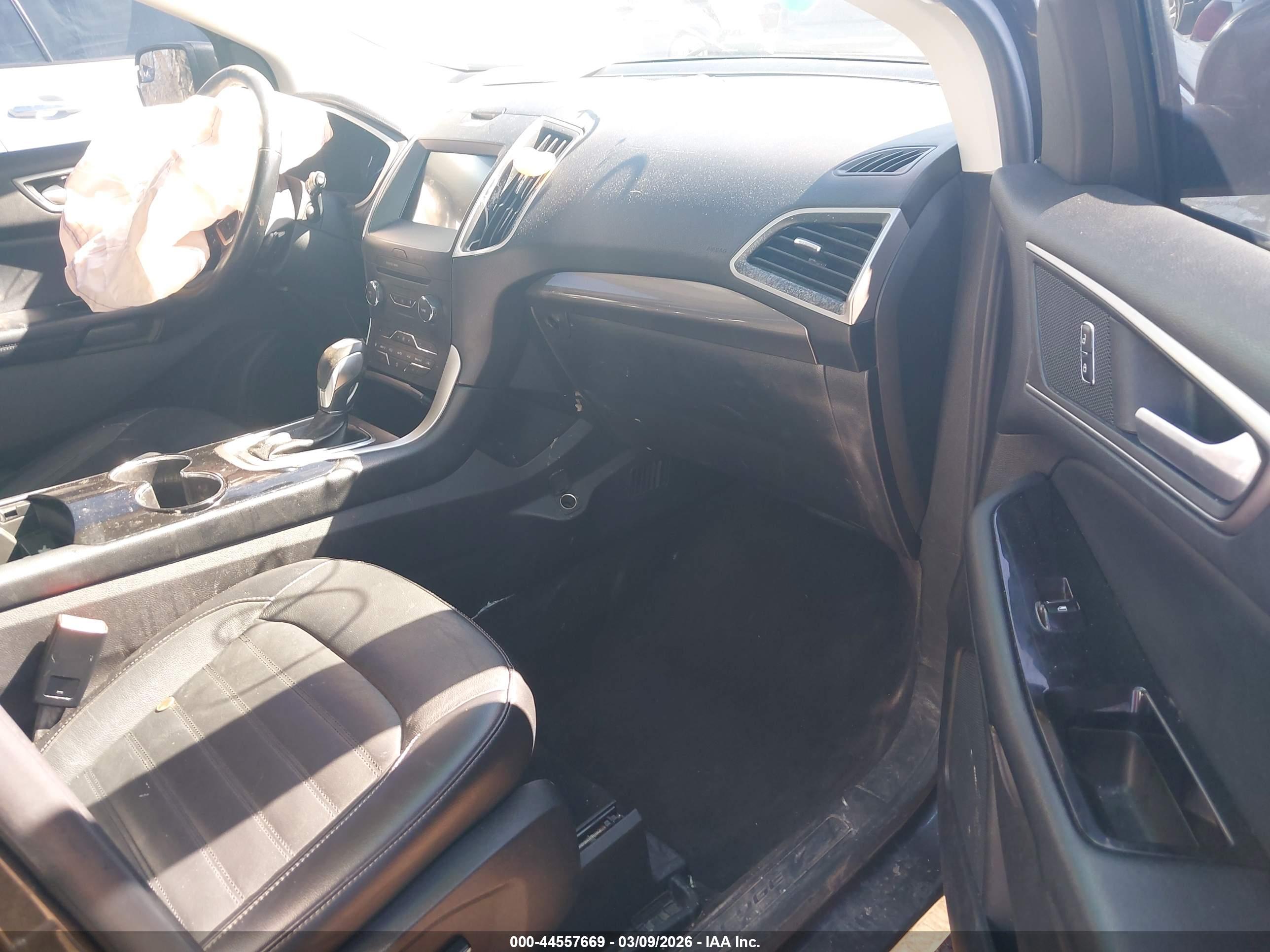 FORD EDGE image 5