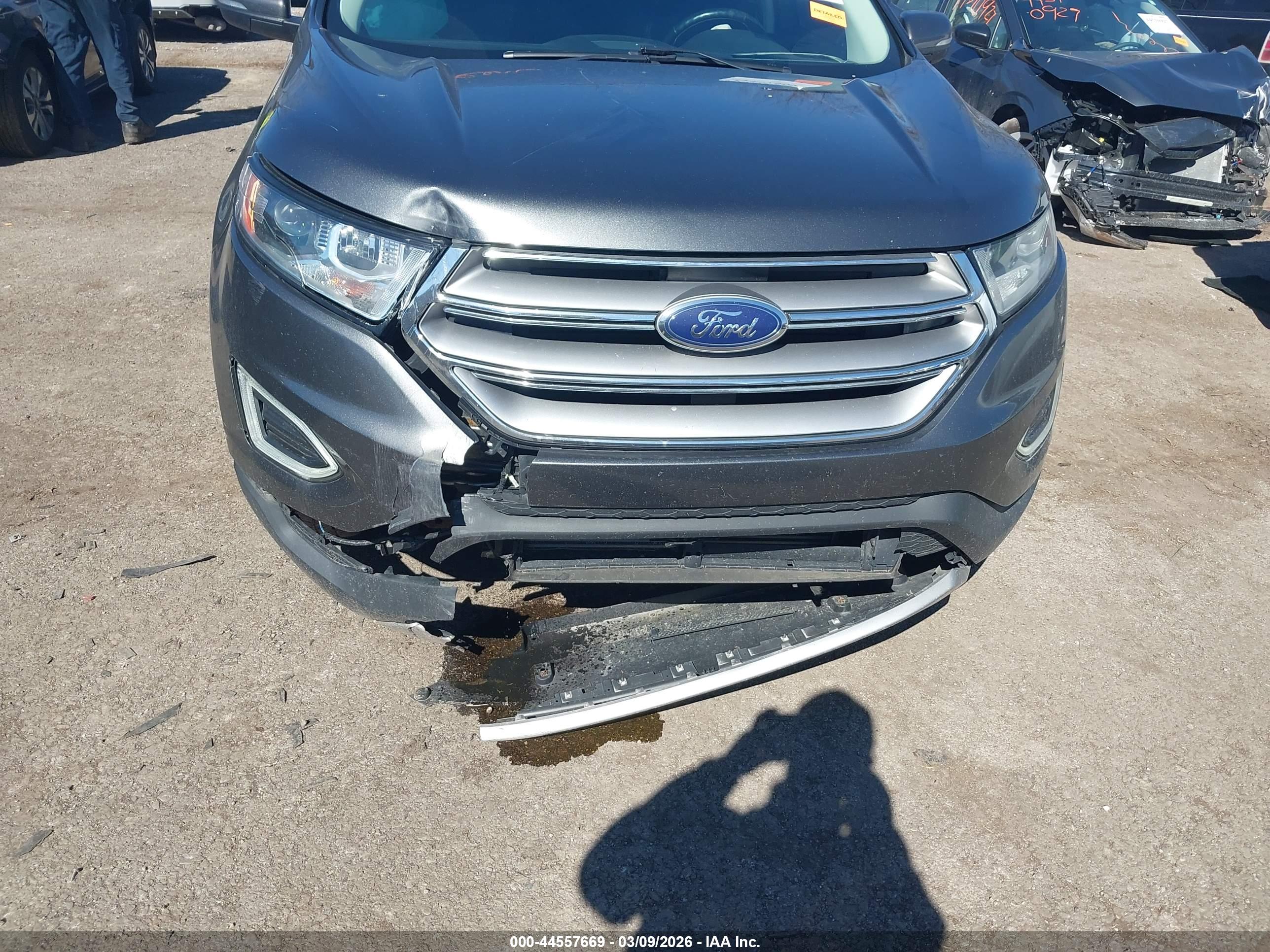 FORD EDGE image 6