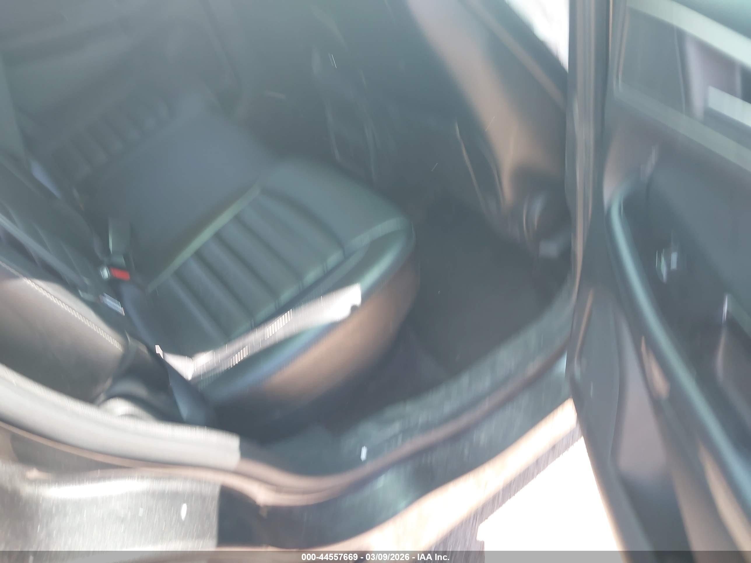 FORD EDGE image 8