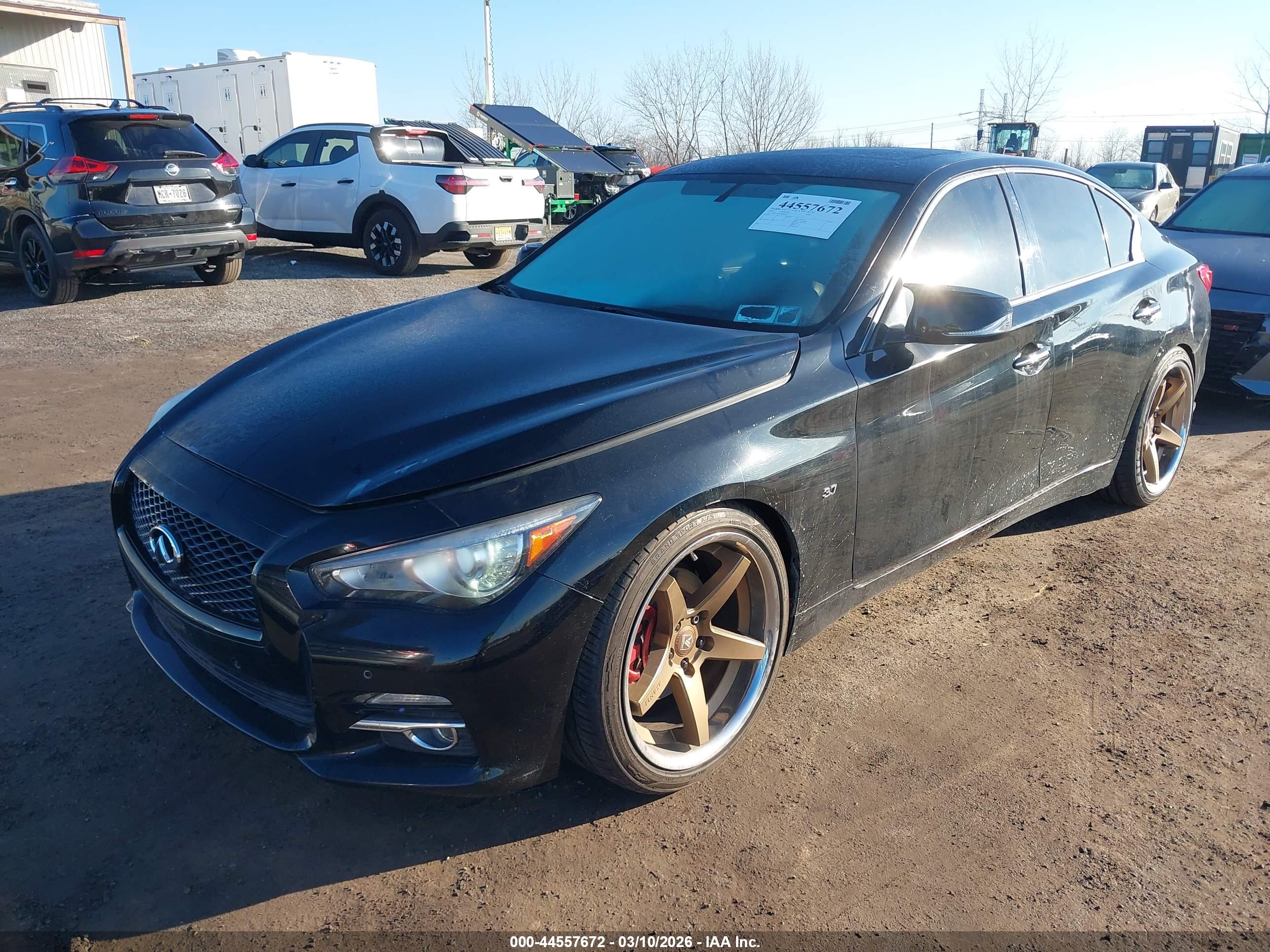 INFINITI Q50 image 2