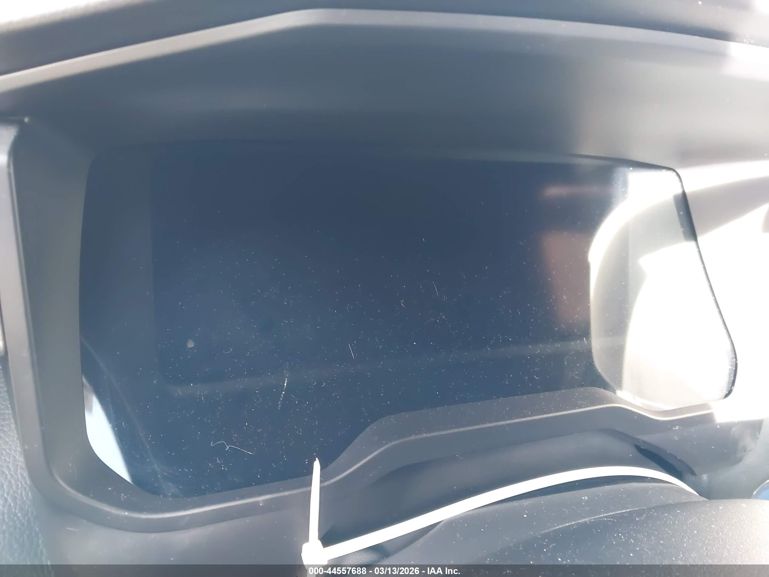 TOYOTA SEQUOIA image 7