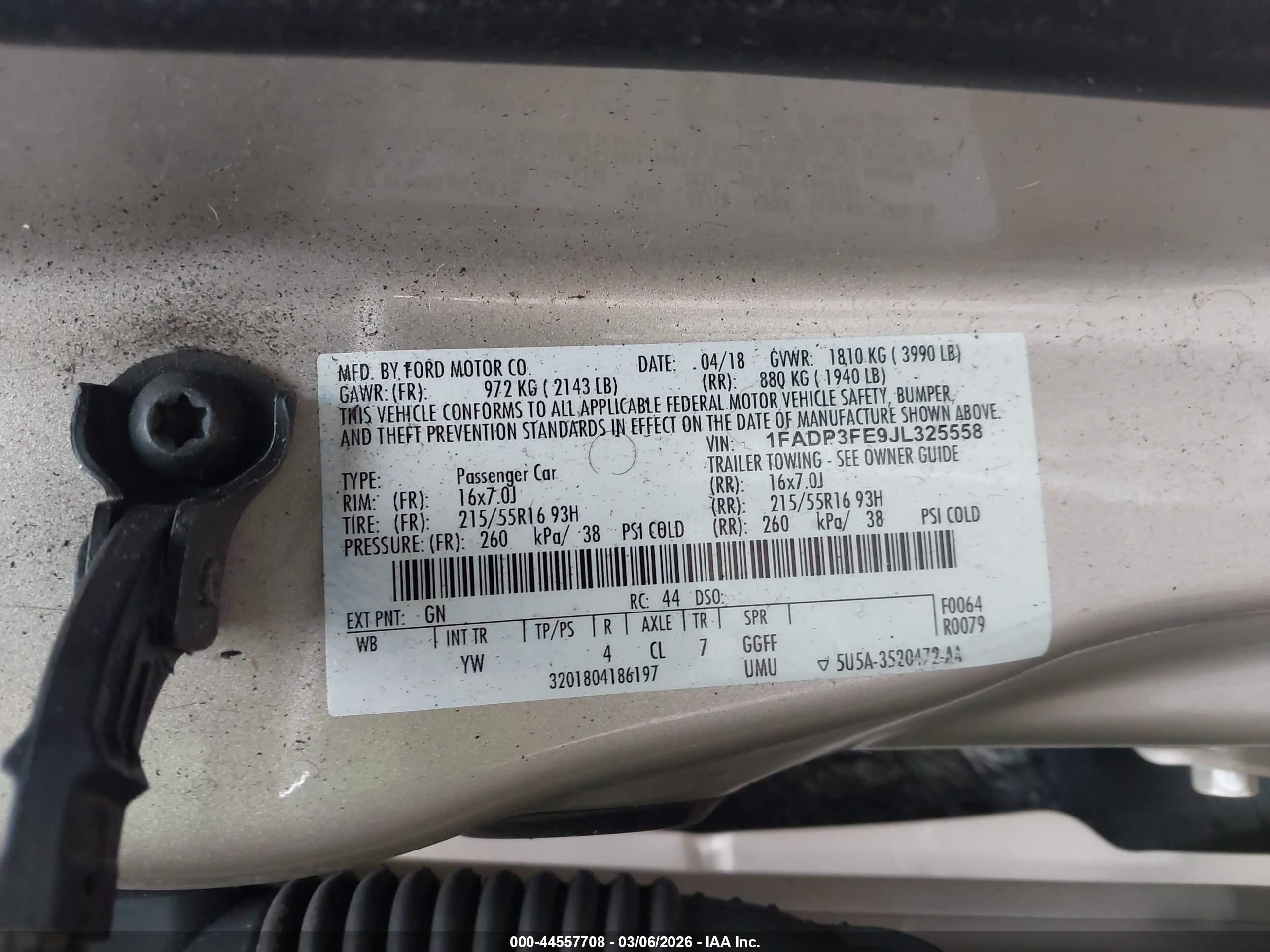 FORD FOCUS image 9