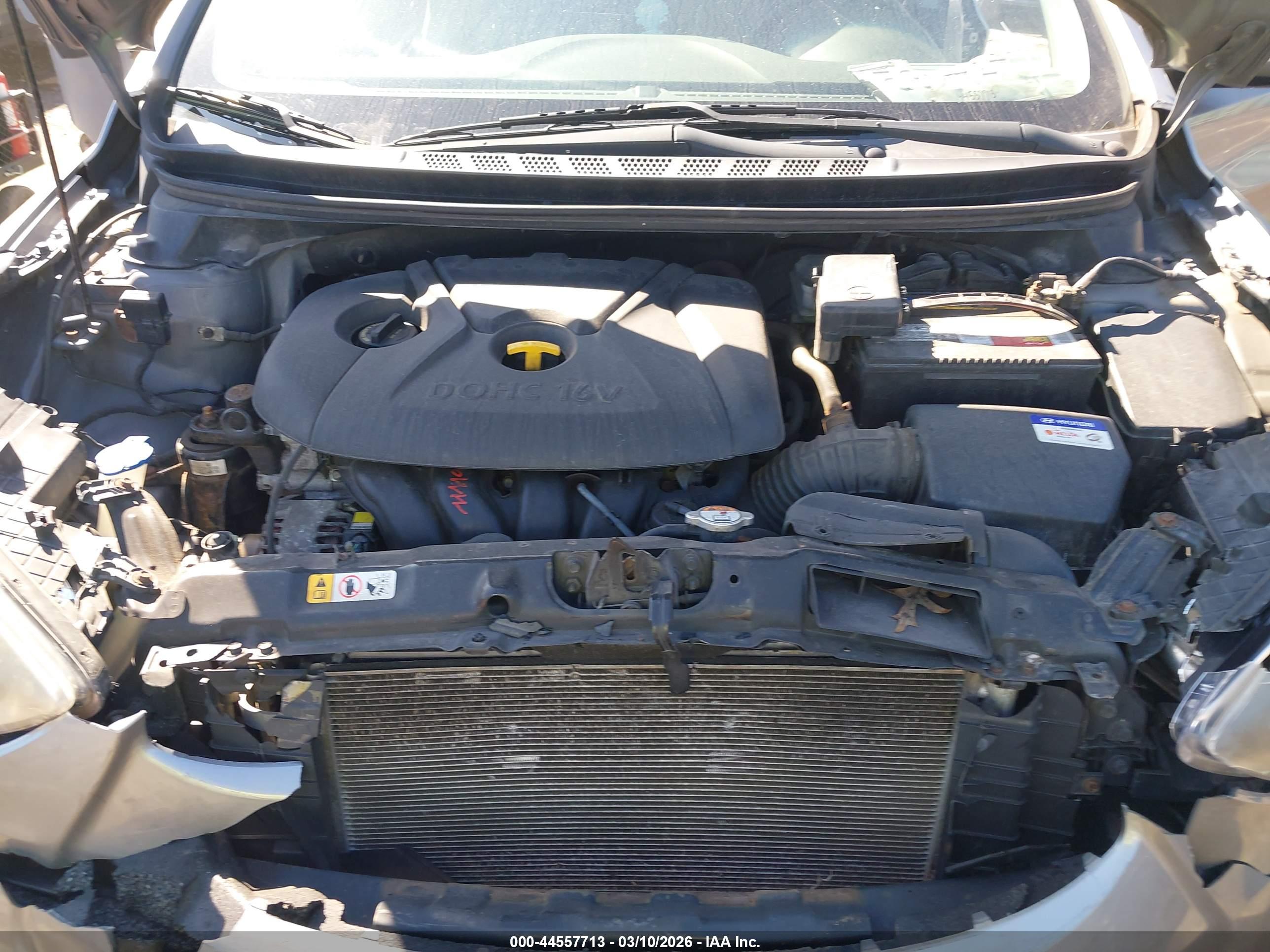 HYUNDAI ELANTRA image 10