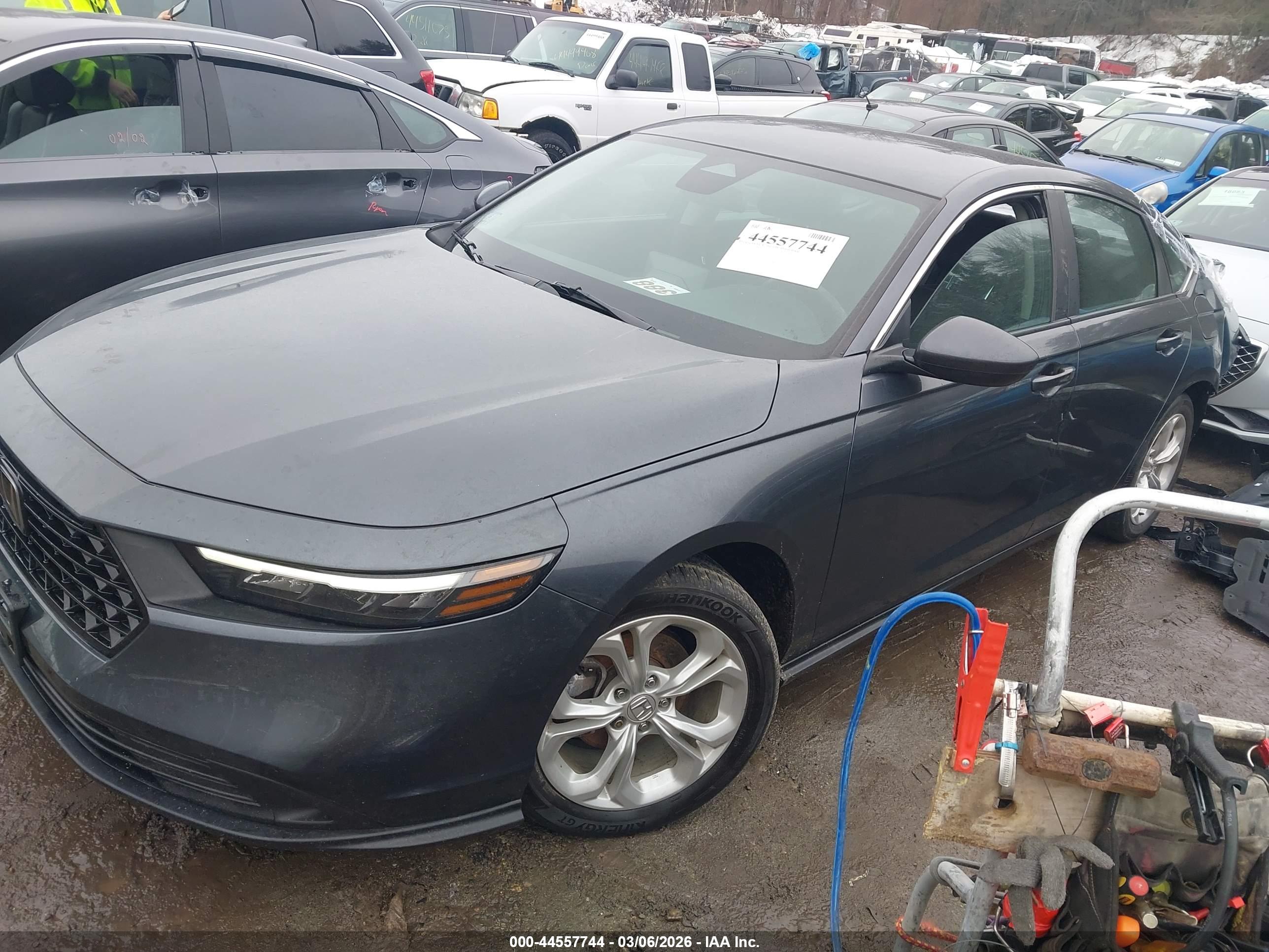 HONDA ACCORD image 2