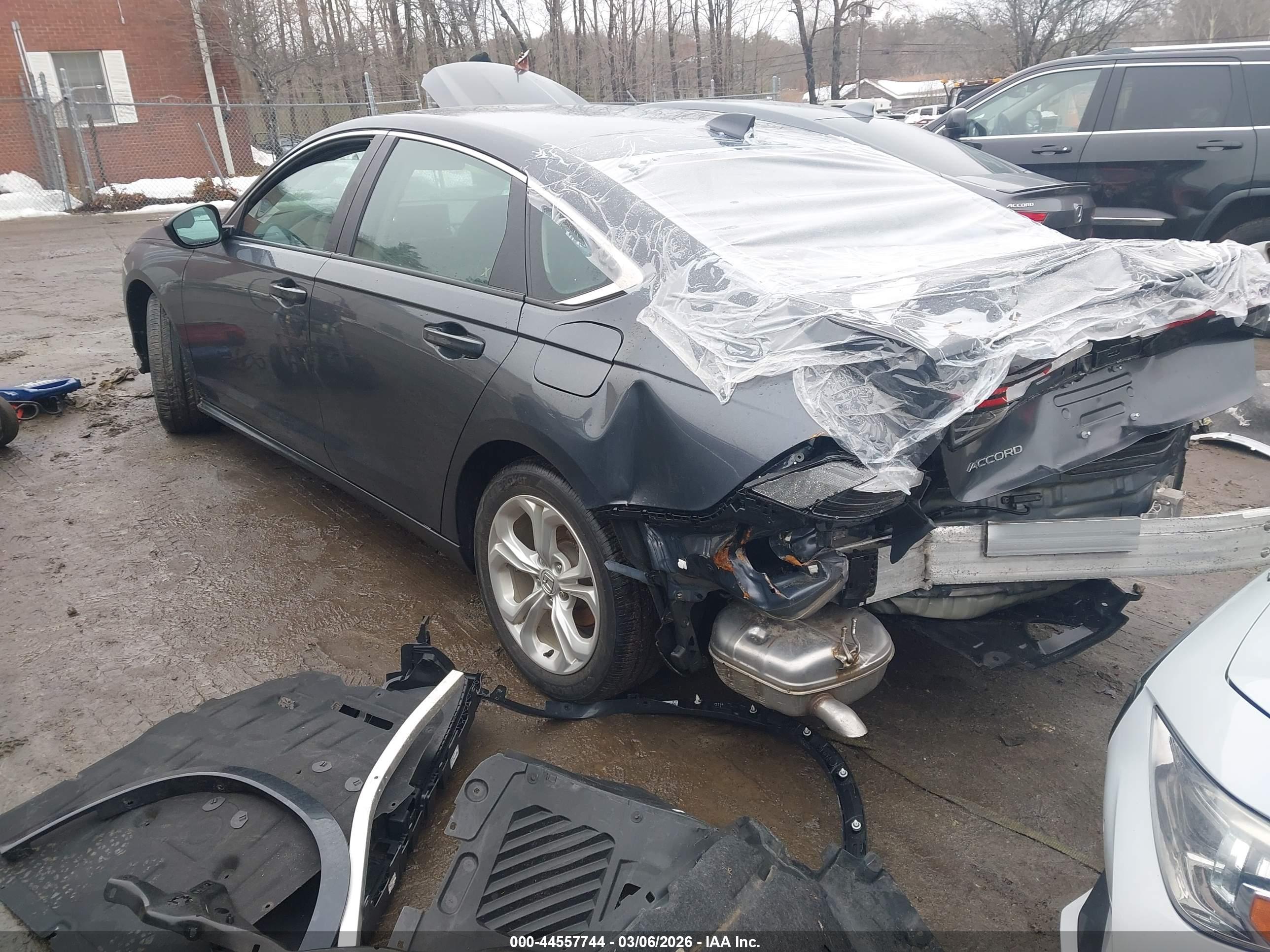 HONDA ACCORD image 3
