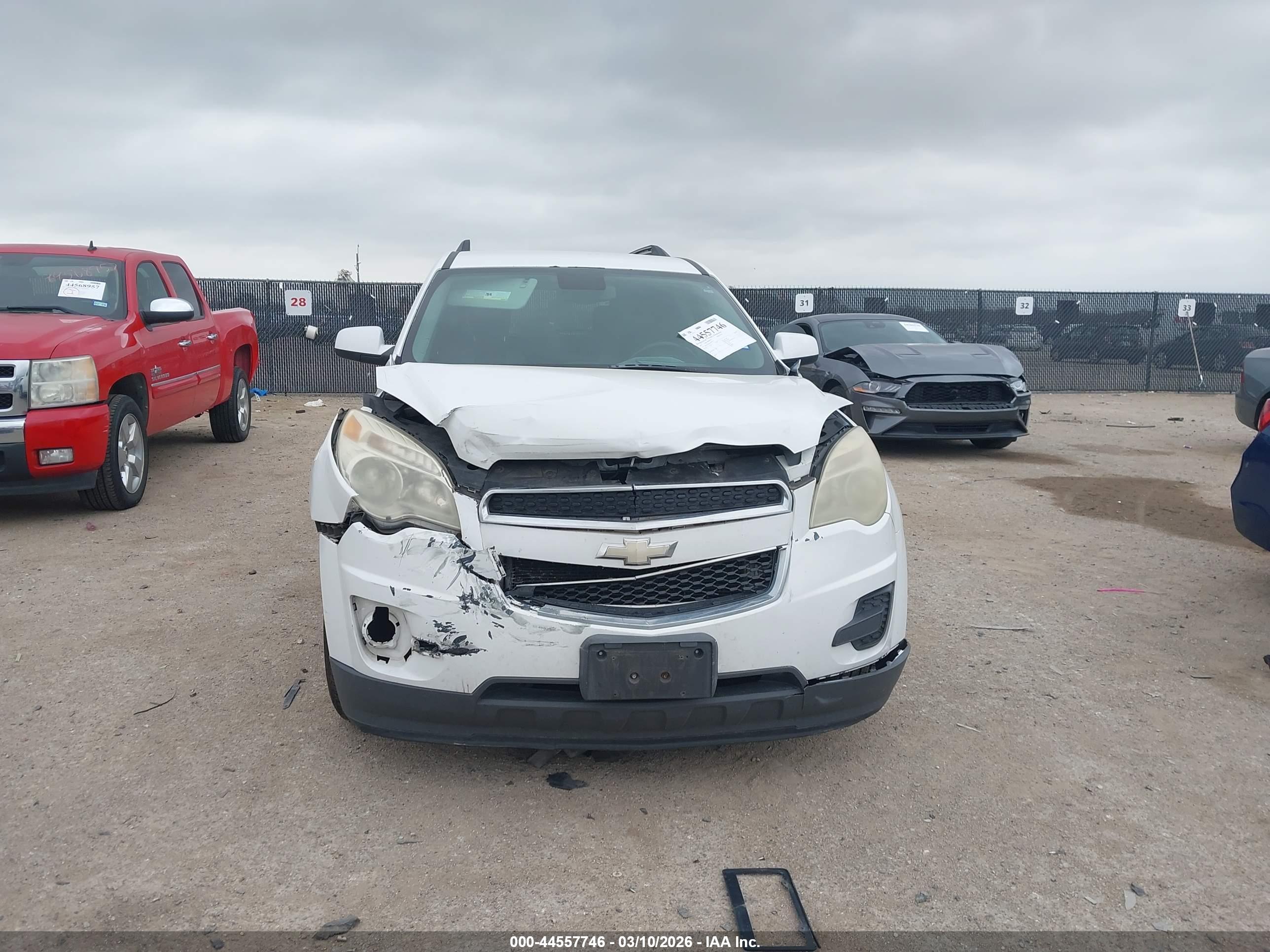CHEVROLET EQUINOX image 6