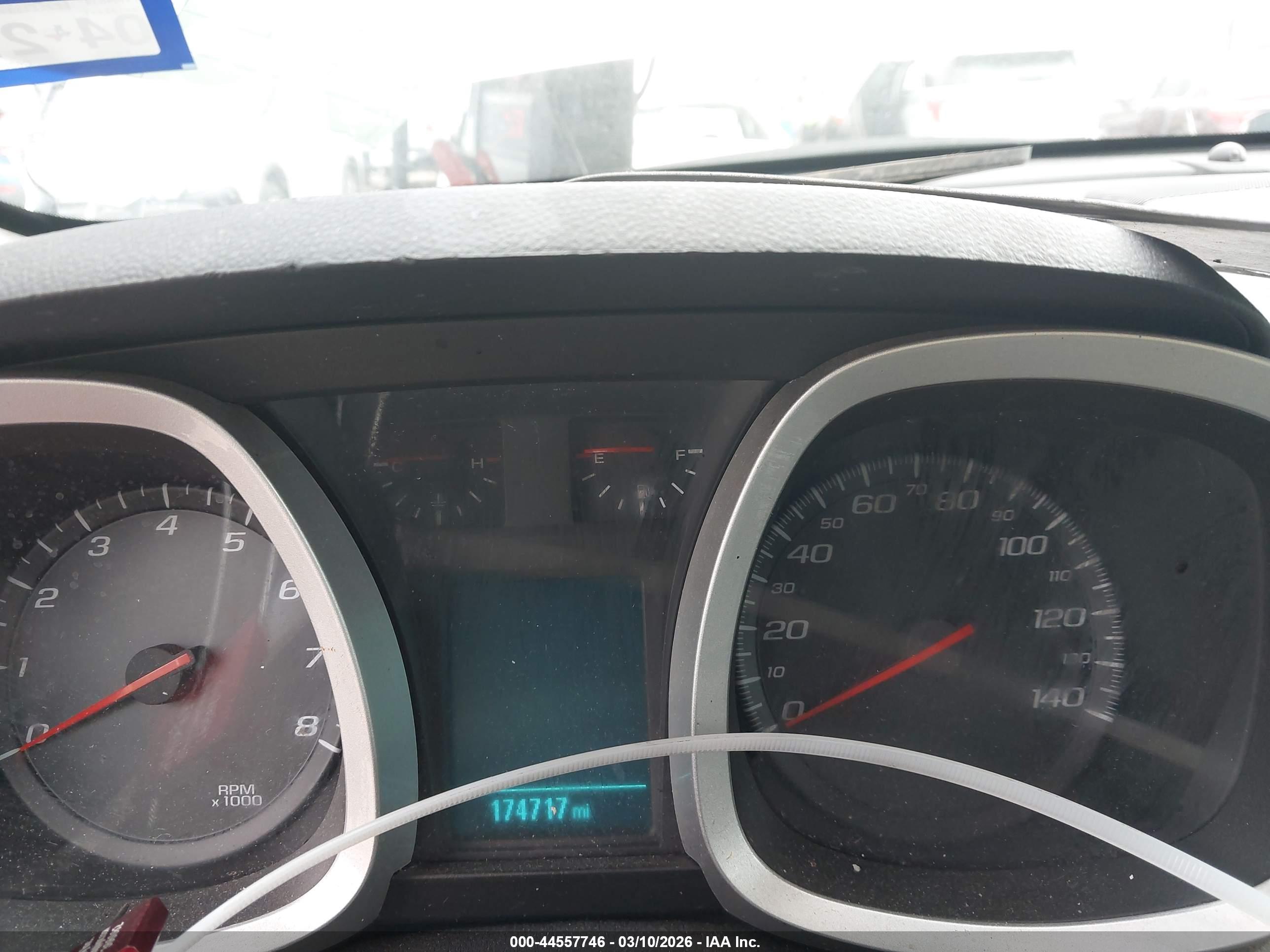CHEVROLET EQUINOX image 7