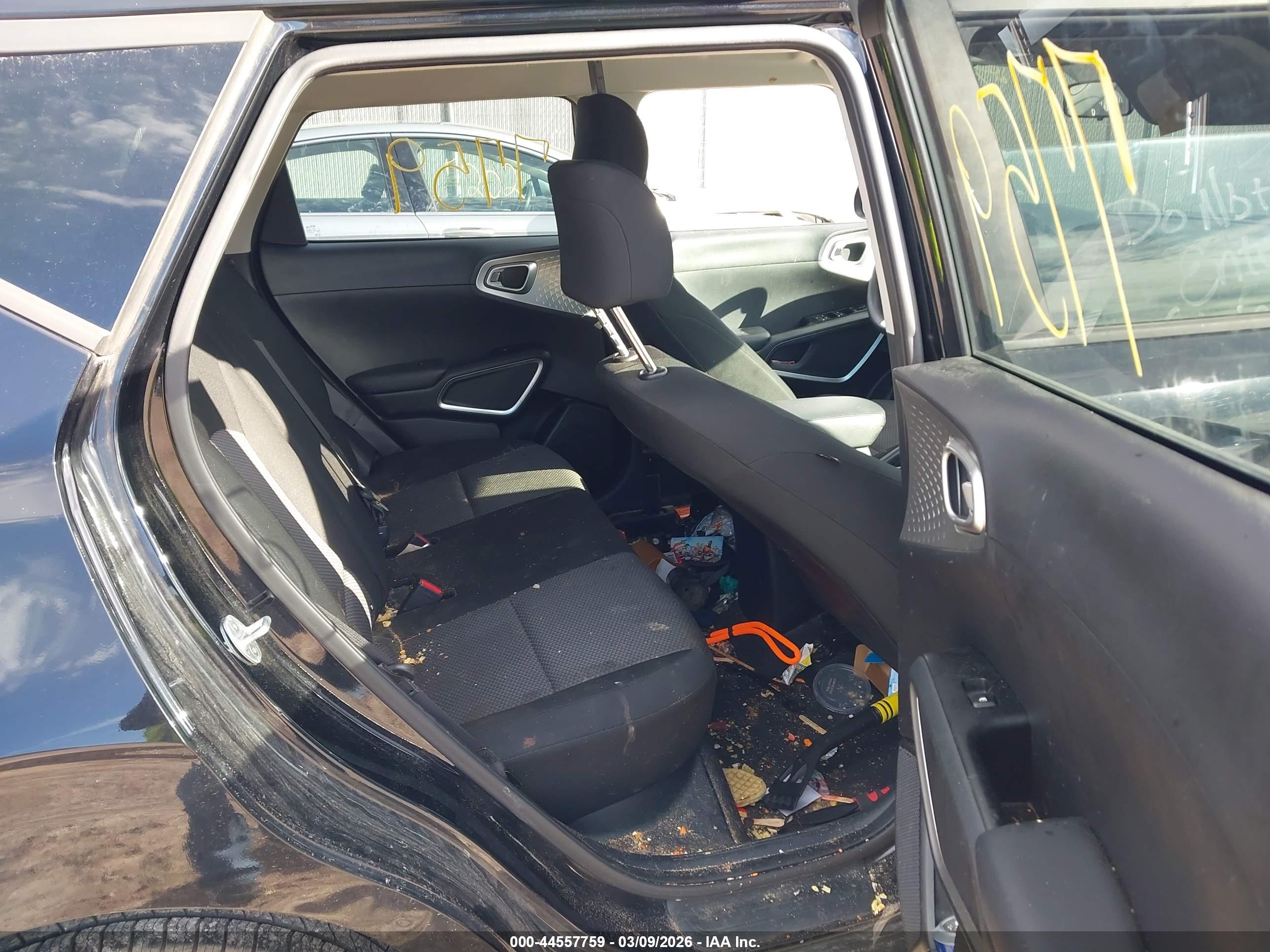 KIA SOUL image 8