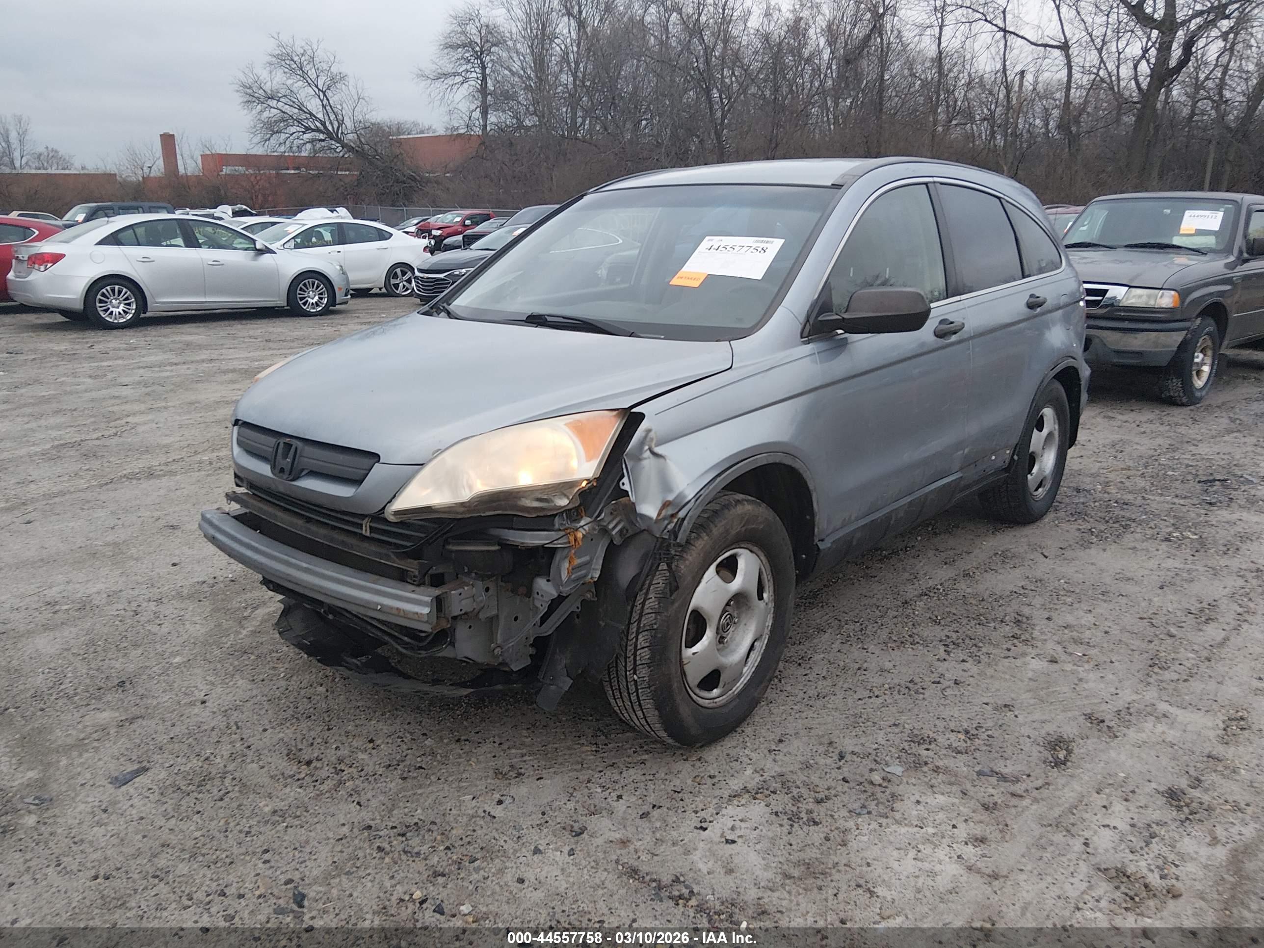 HONDA CR-V image 2