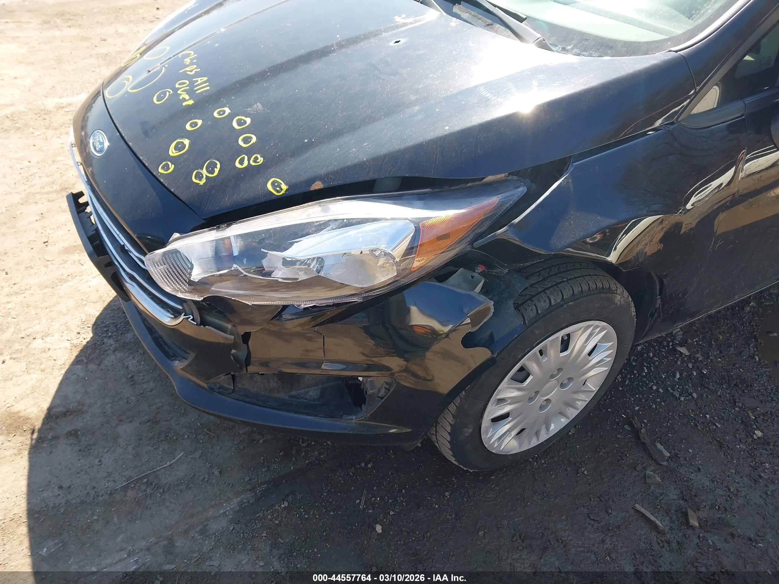 FORD FIESTA image 6