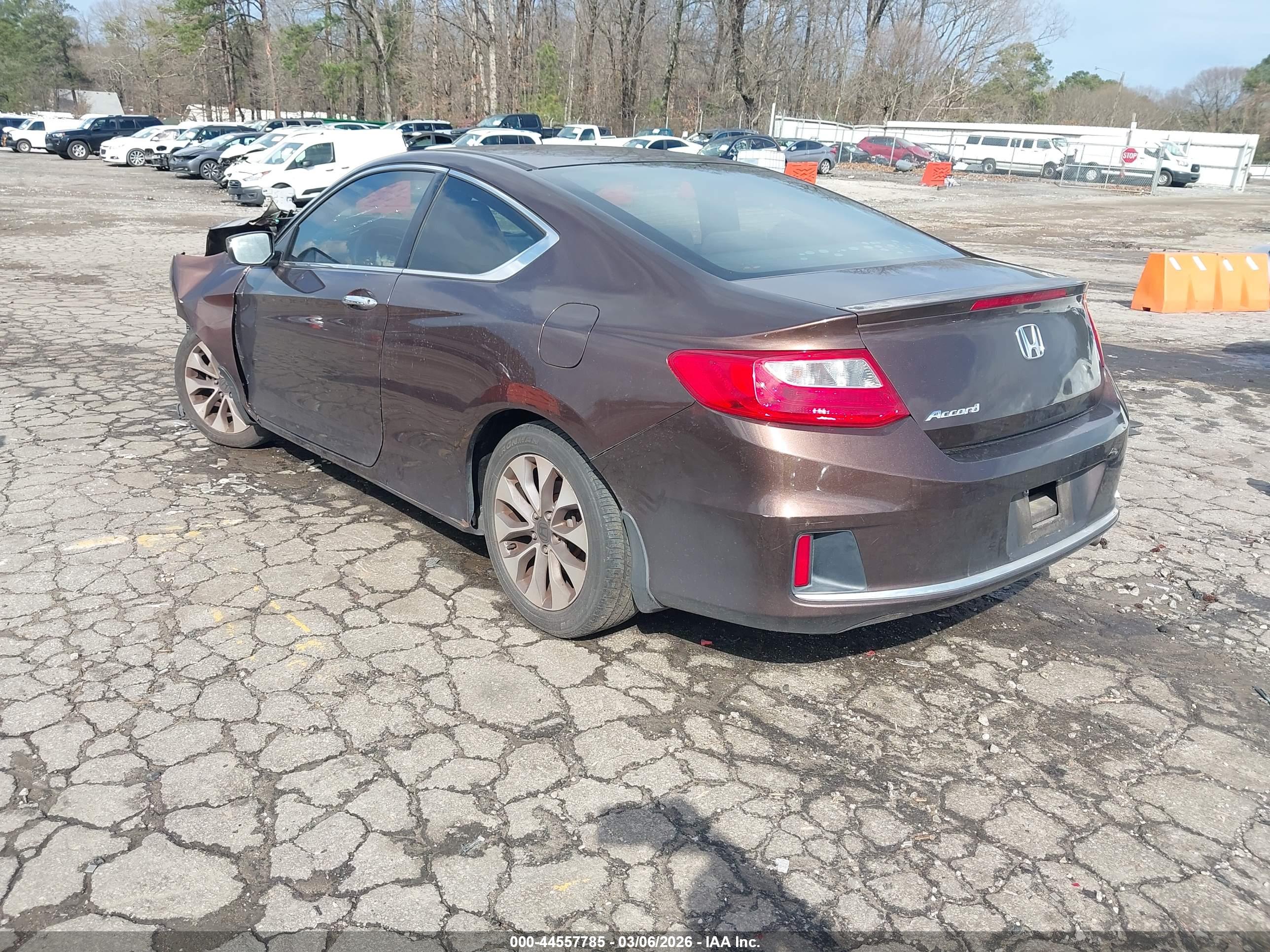 HONDA ACCORD image 3