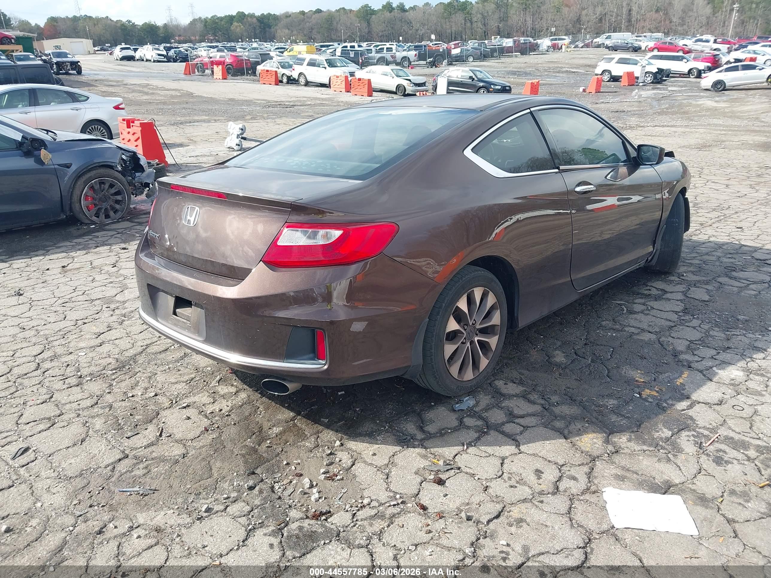 HONDA ACCORD image 4