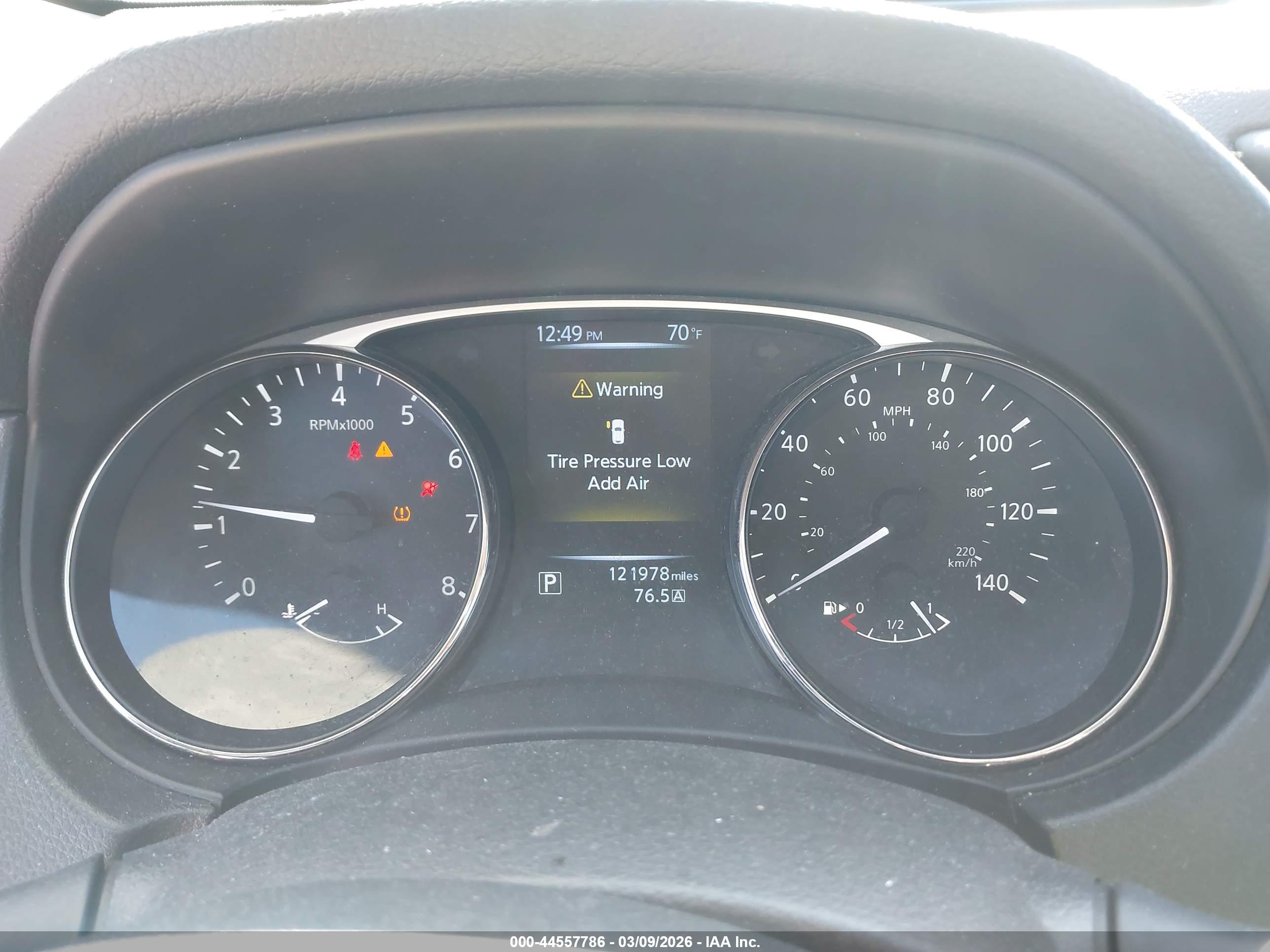 NISSAN ROGUE image 7