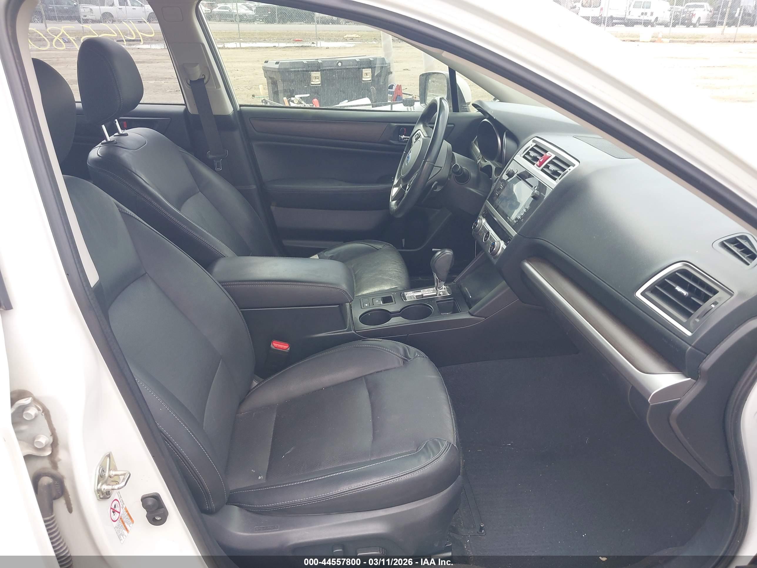 SUBARU LEGACY image 5