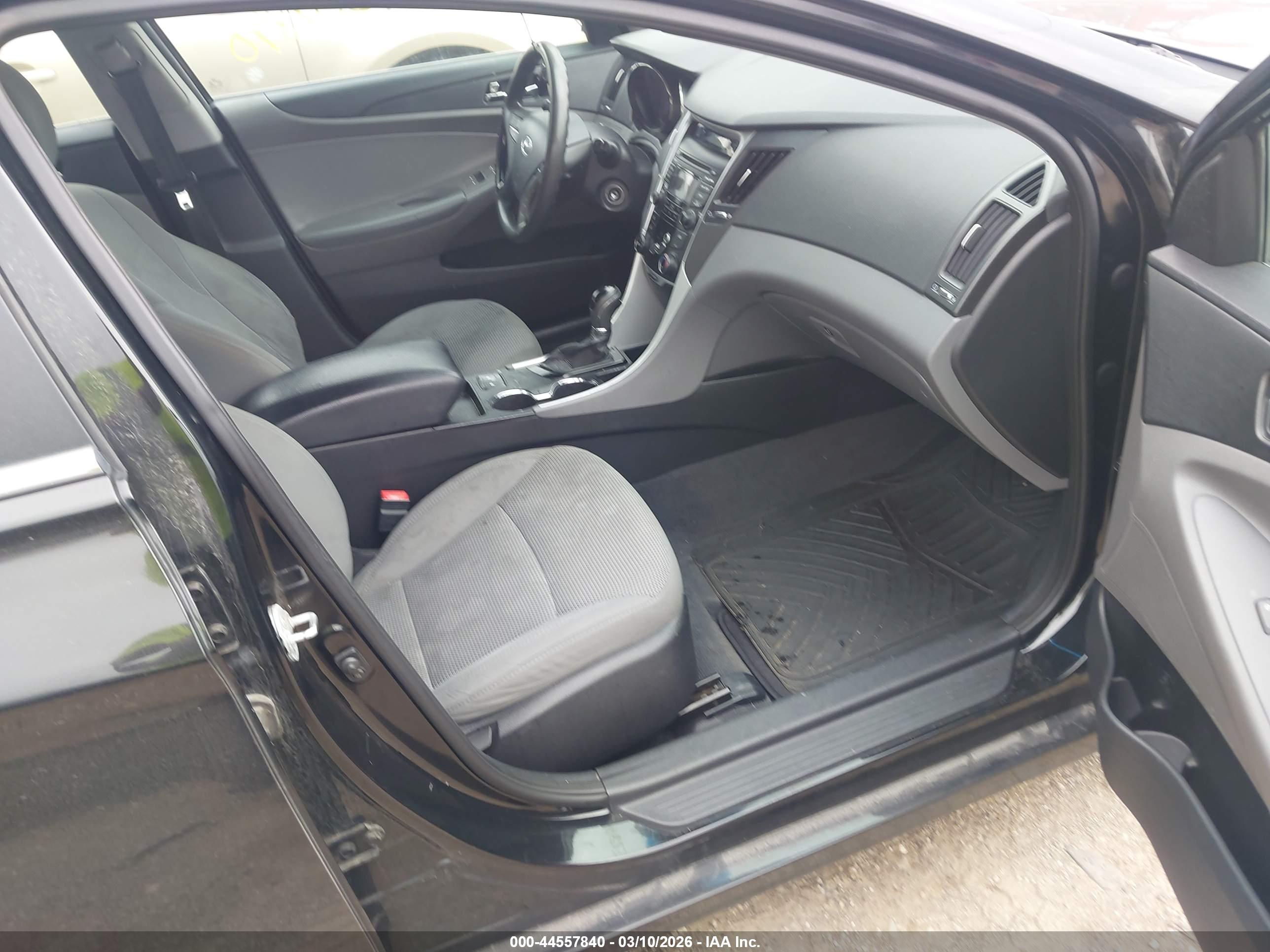 HYUNDAI SONATA image 5