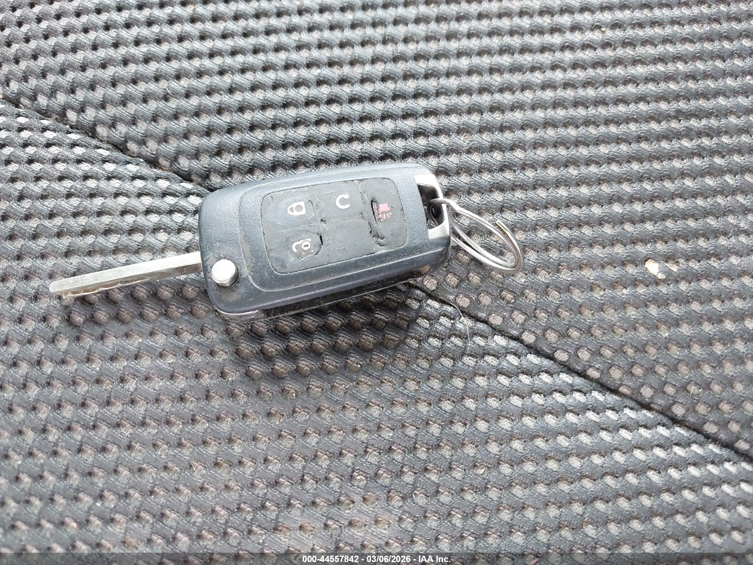 CHEVROLET EQUINOX image 11