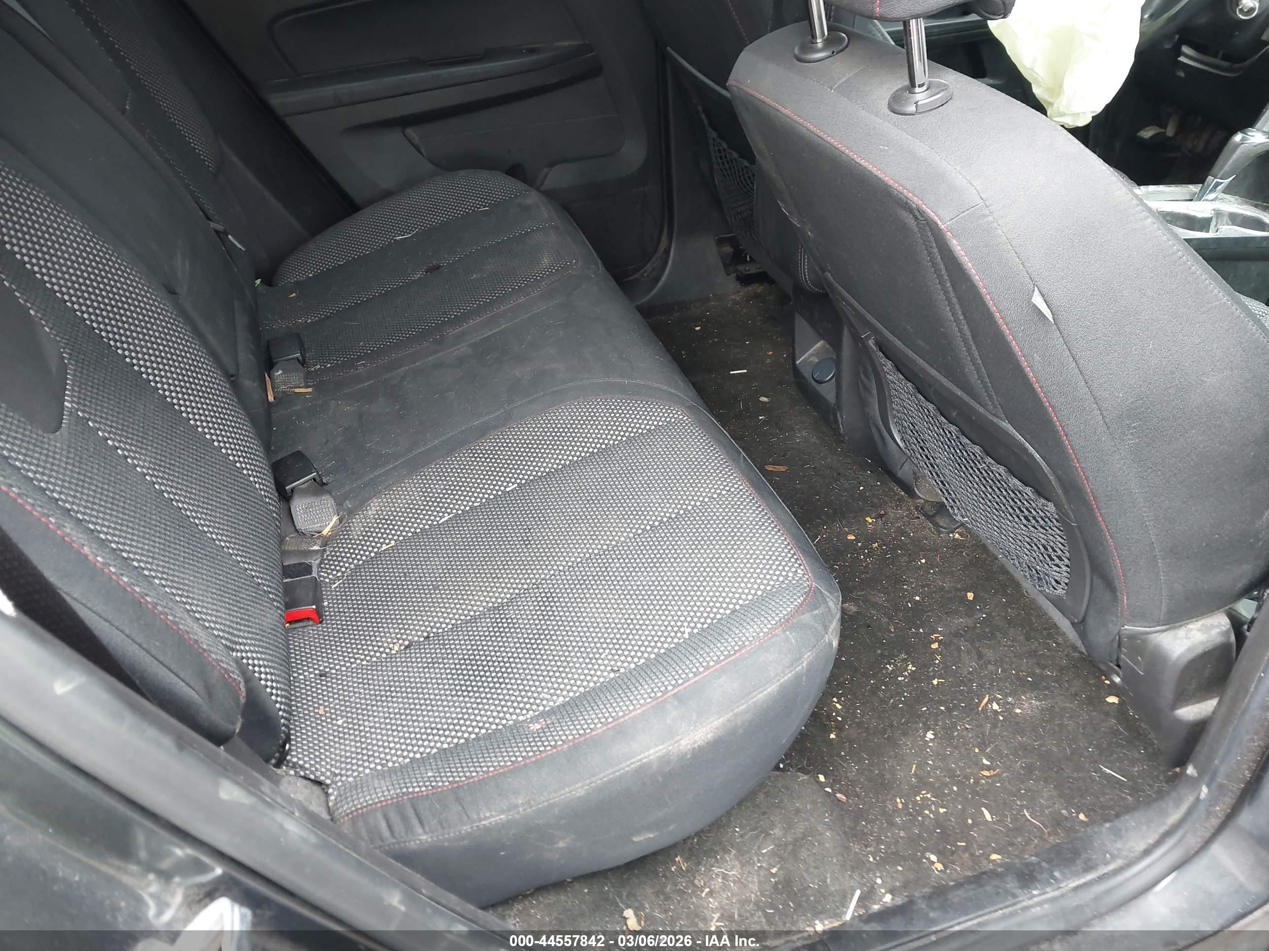 CHEVROLET EQUINOX image 8