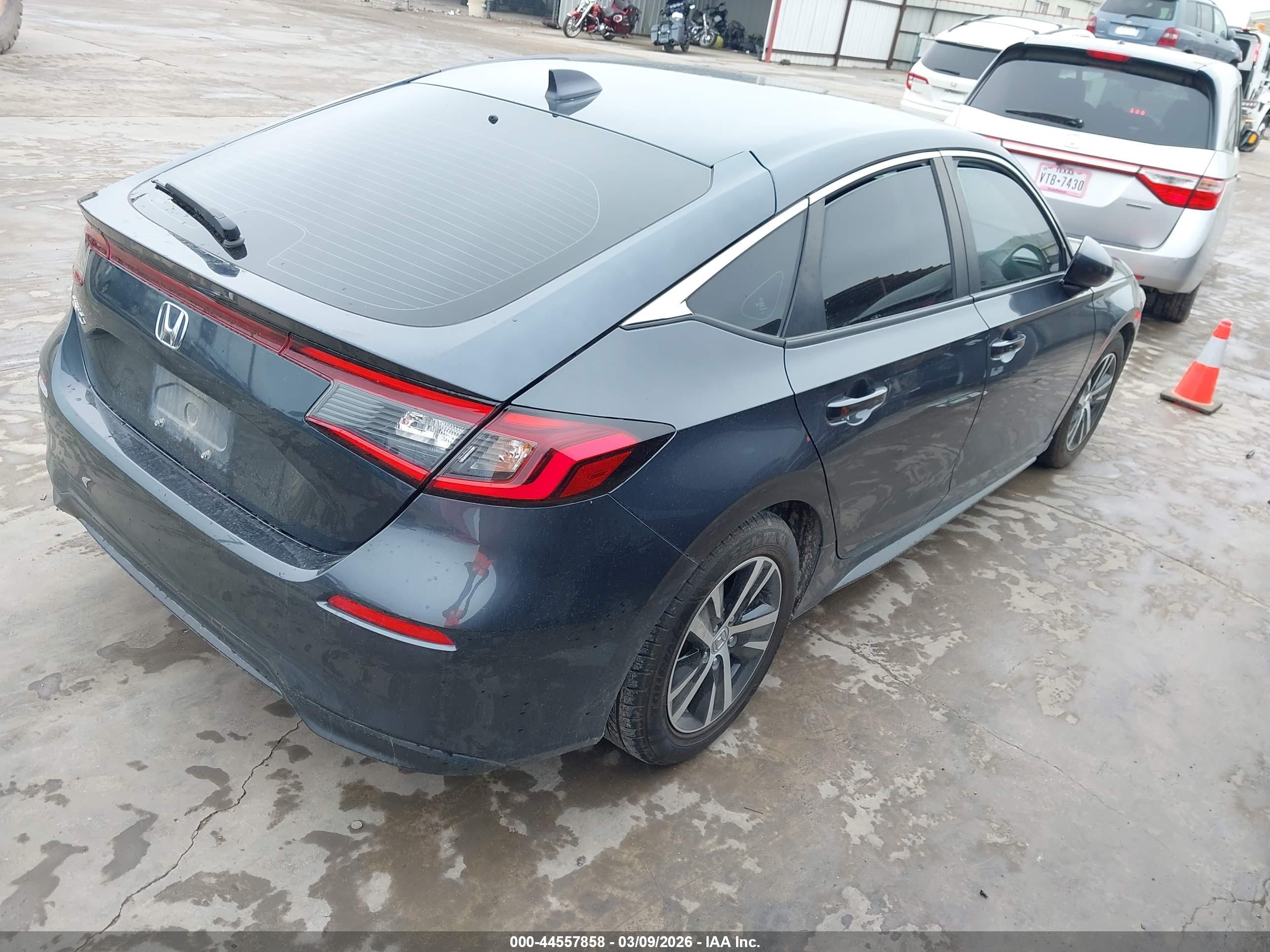 HONDA CIVIC image 4
