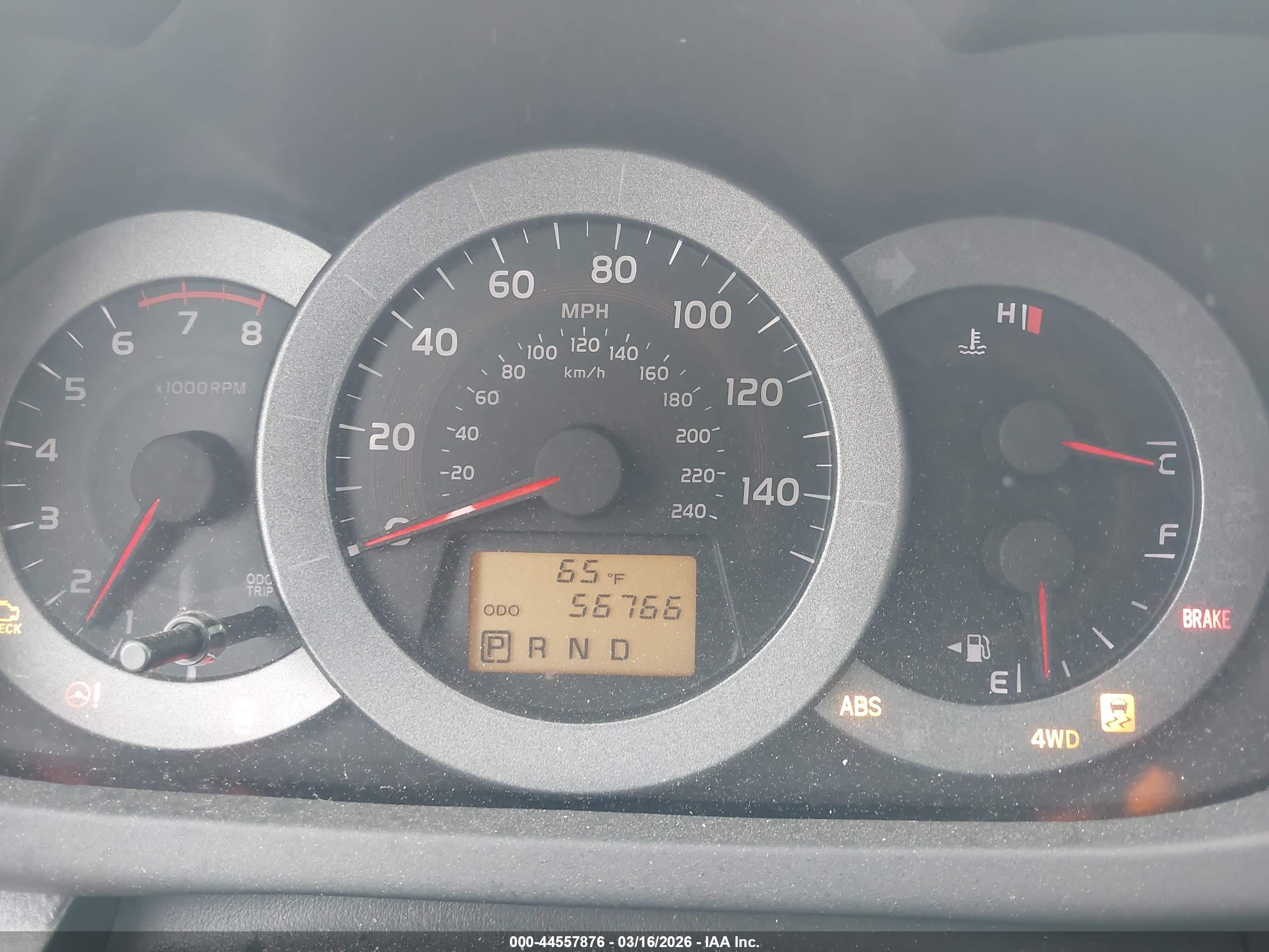 TOYOTA RAV4 image 7