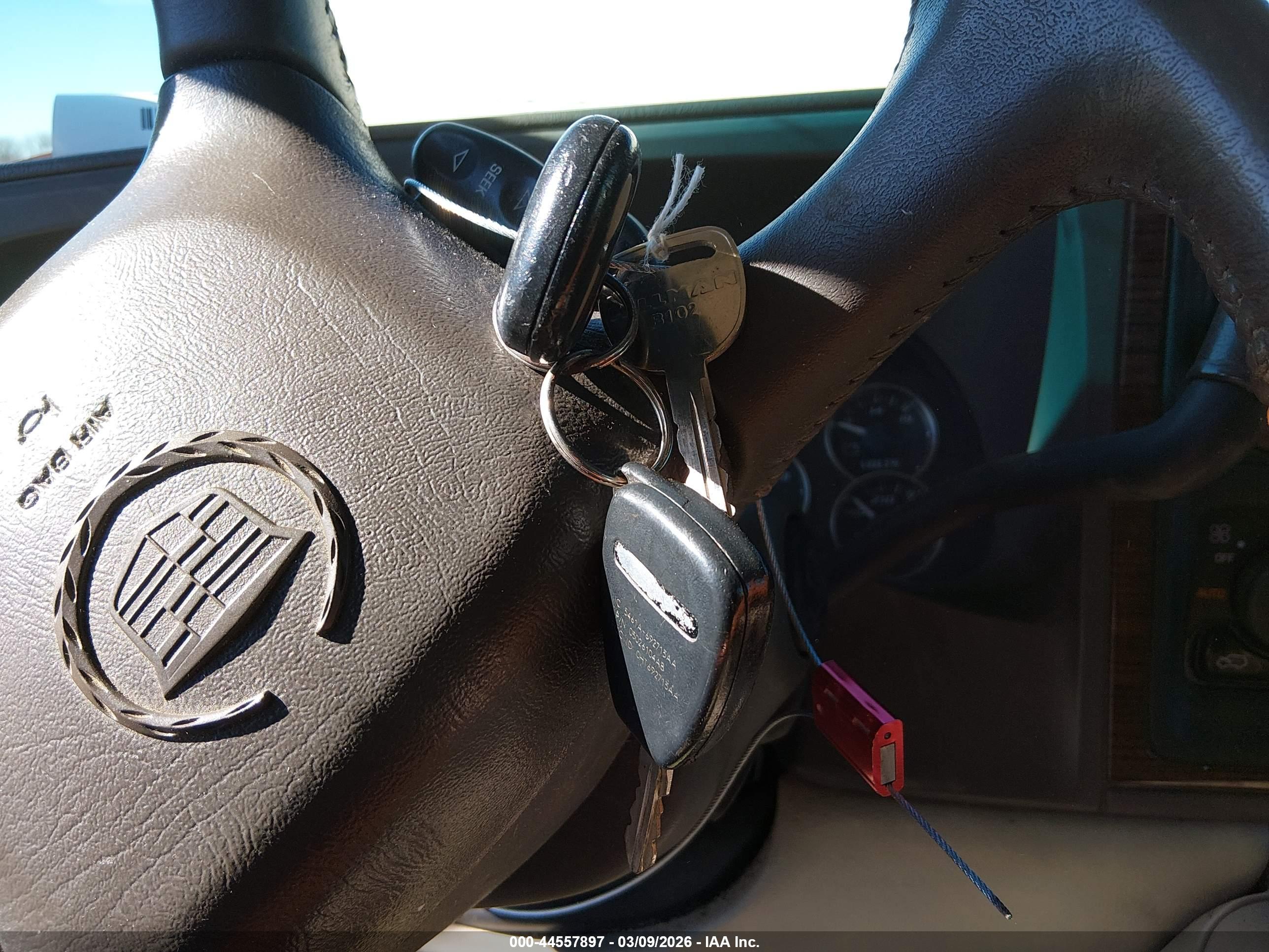 CADILLAC ESCALADE image 11