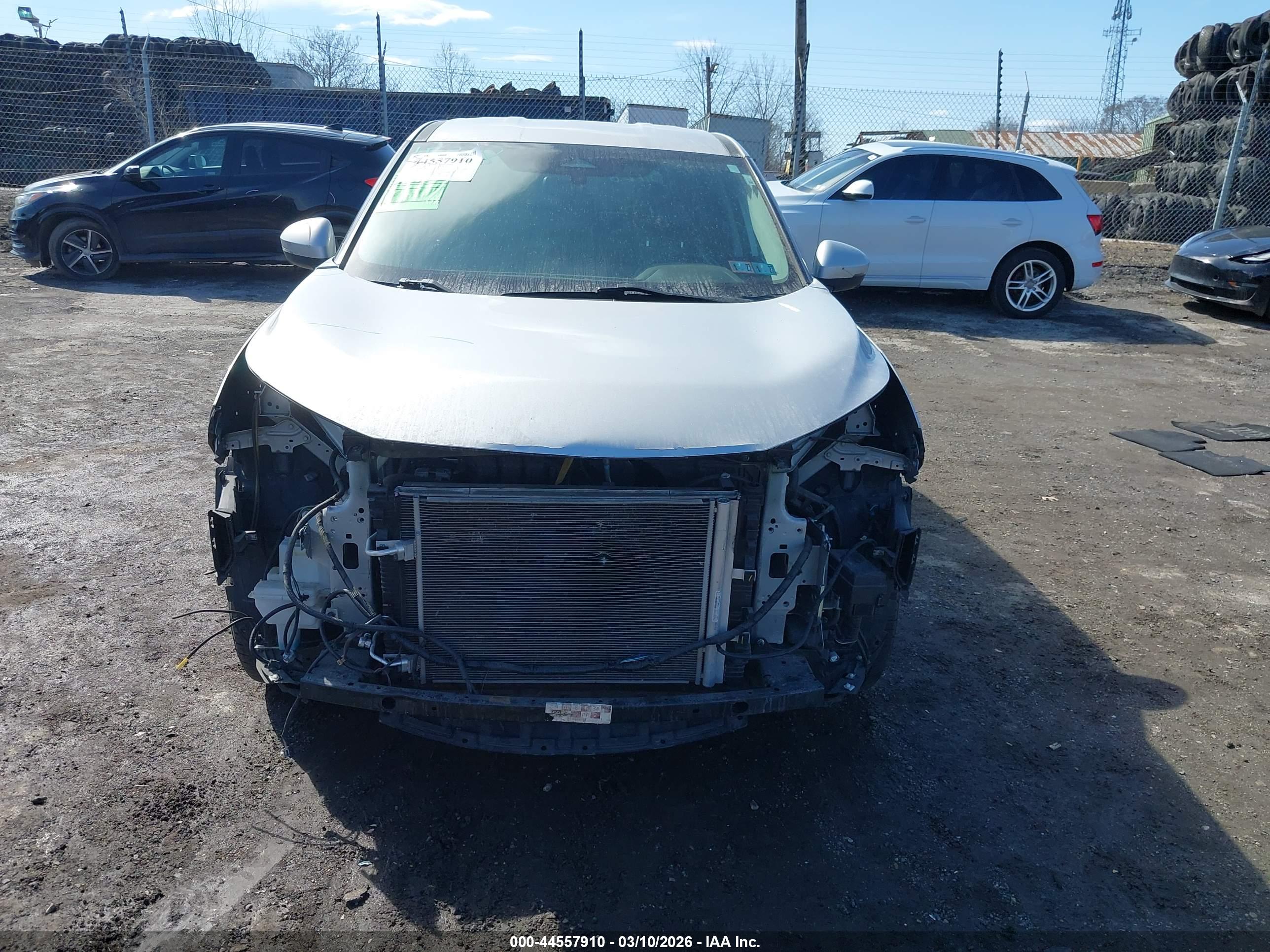 NISSAN ROGUE image 6