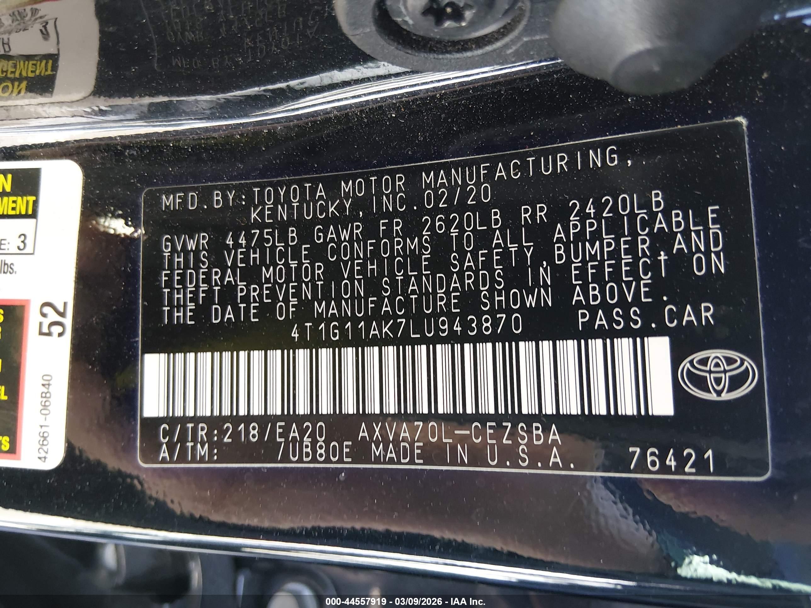 TOYOTA CAMRY image 9