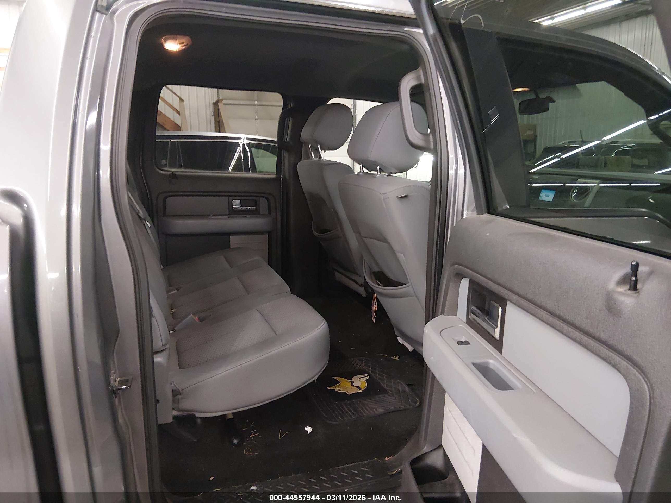 FORD F-150 image 8