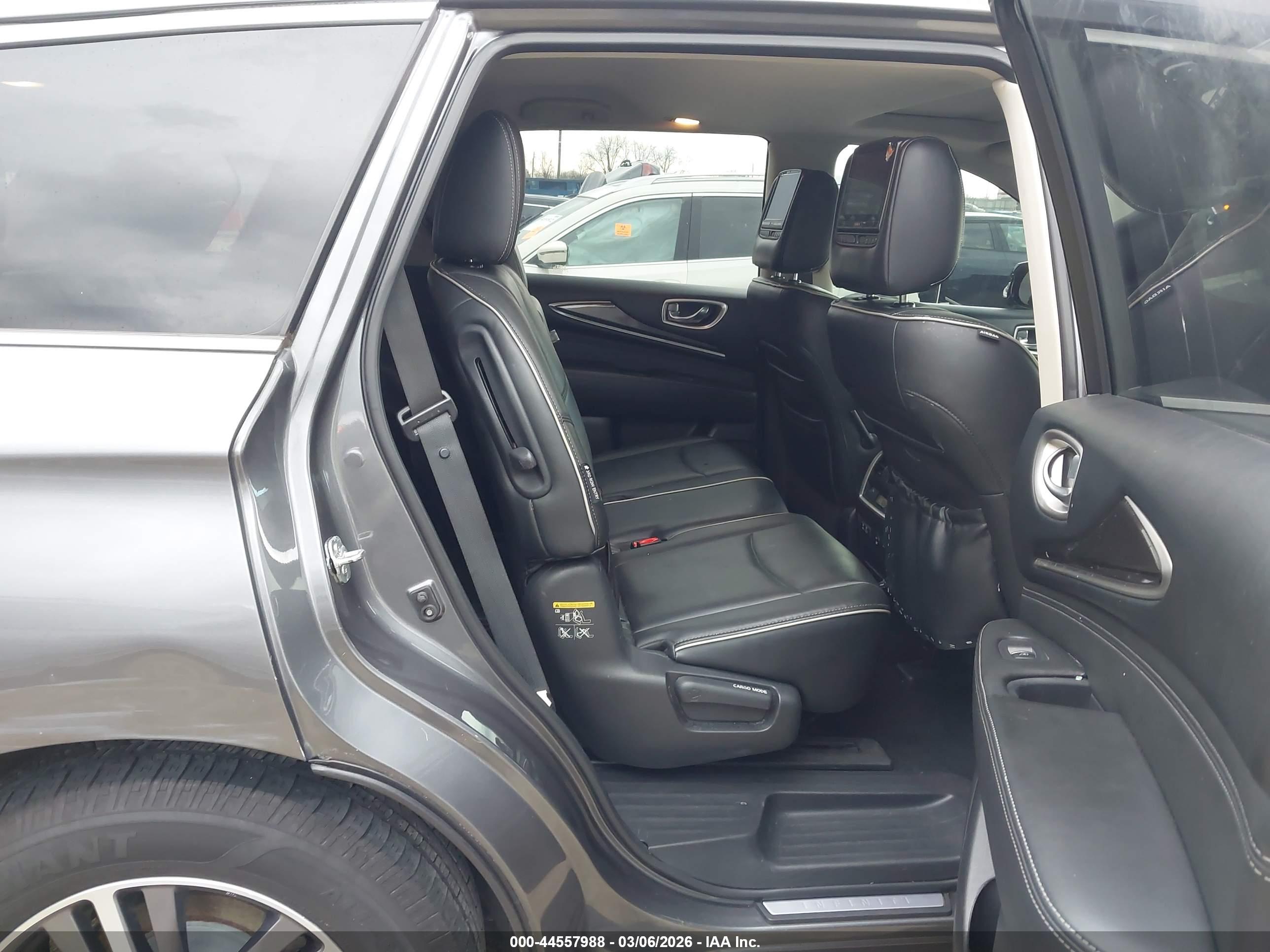 INFINITI QX60 image 8