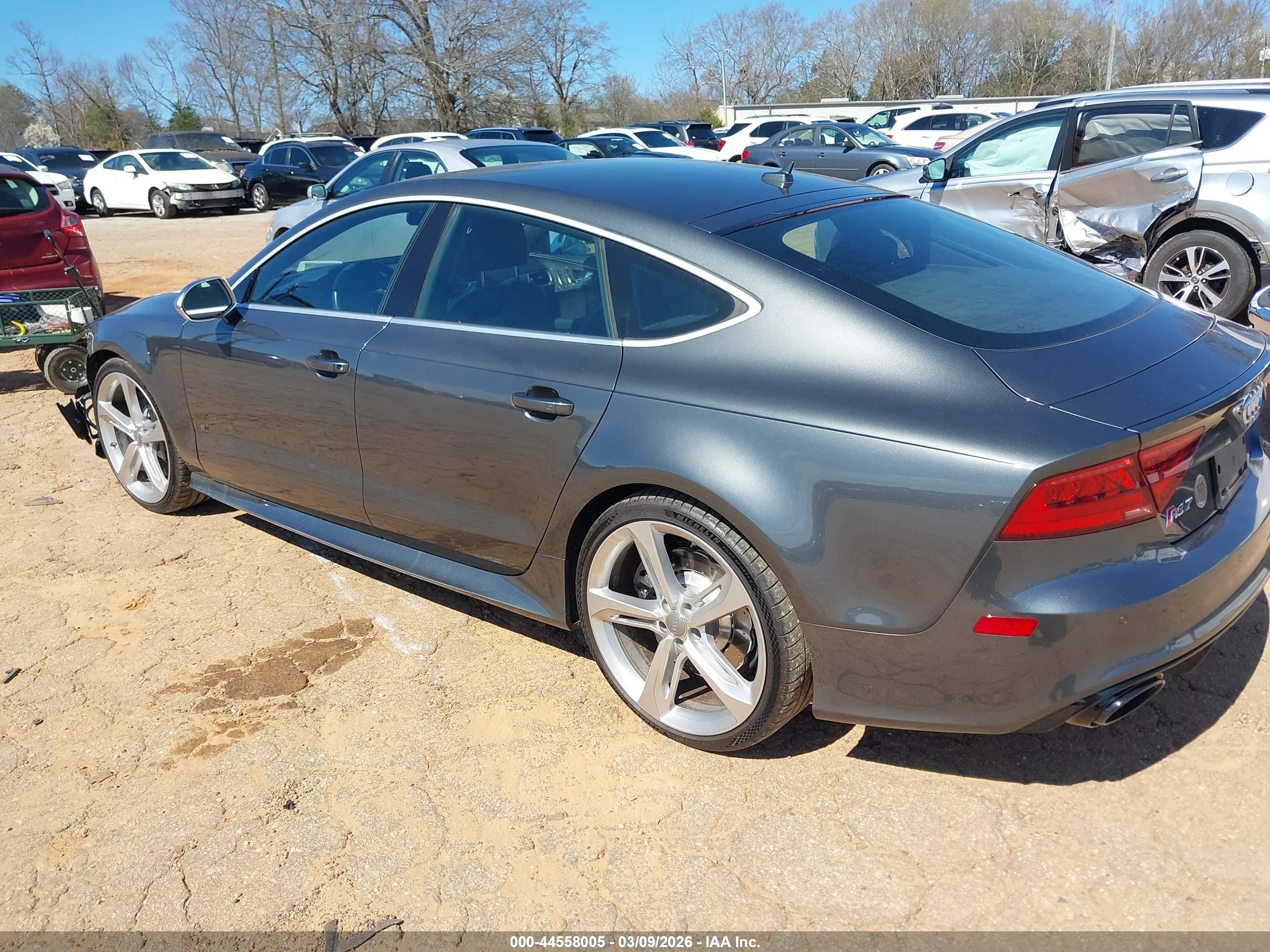 AUDI RS image 3