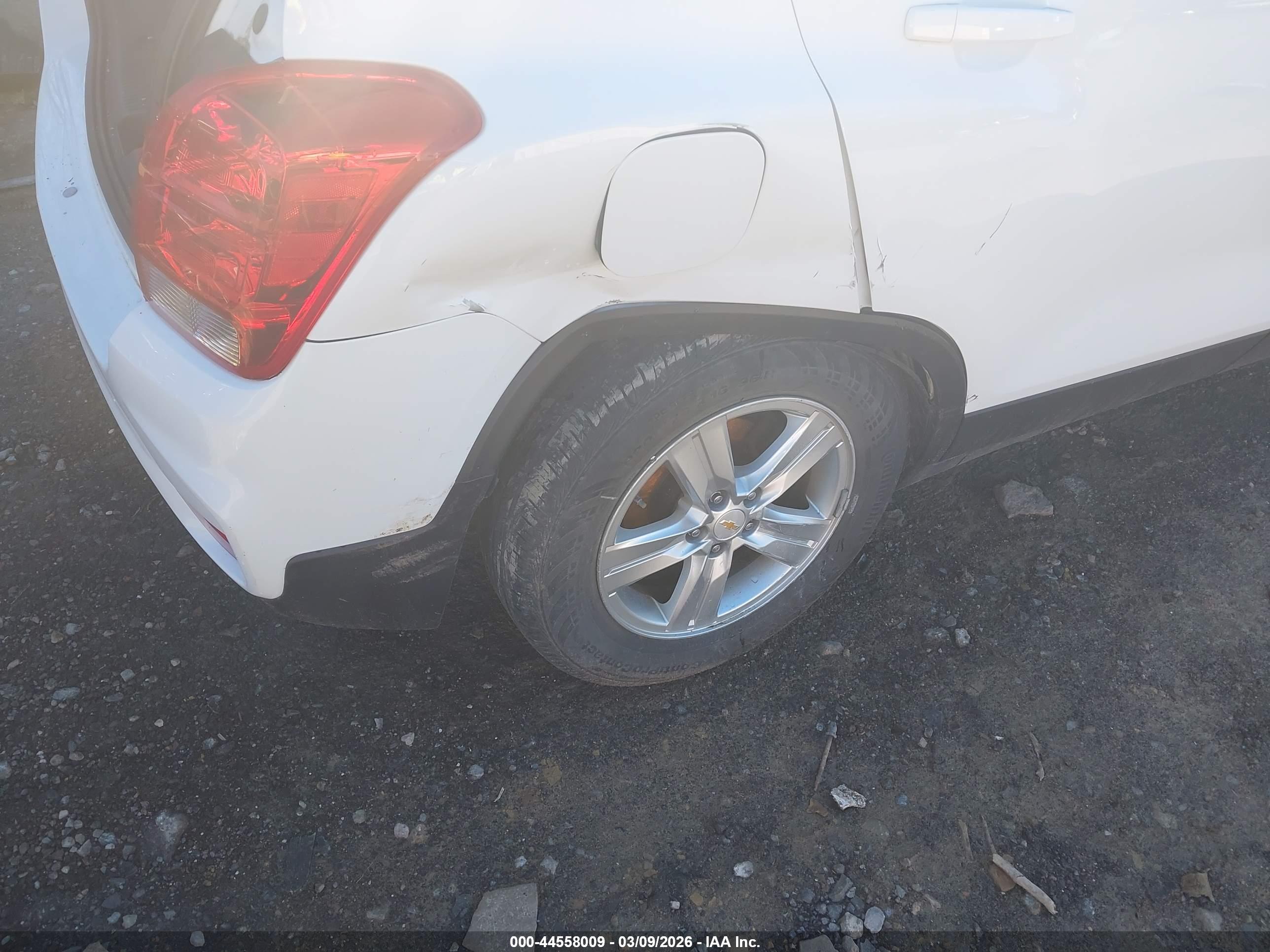 CHEVROLET TRAX image 6