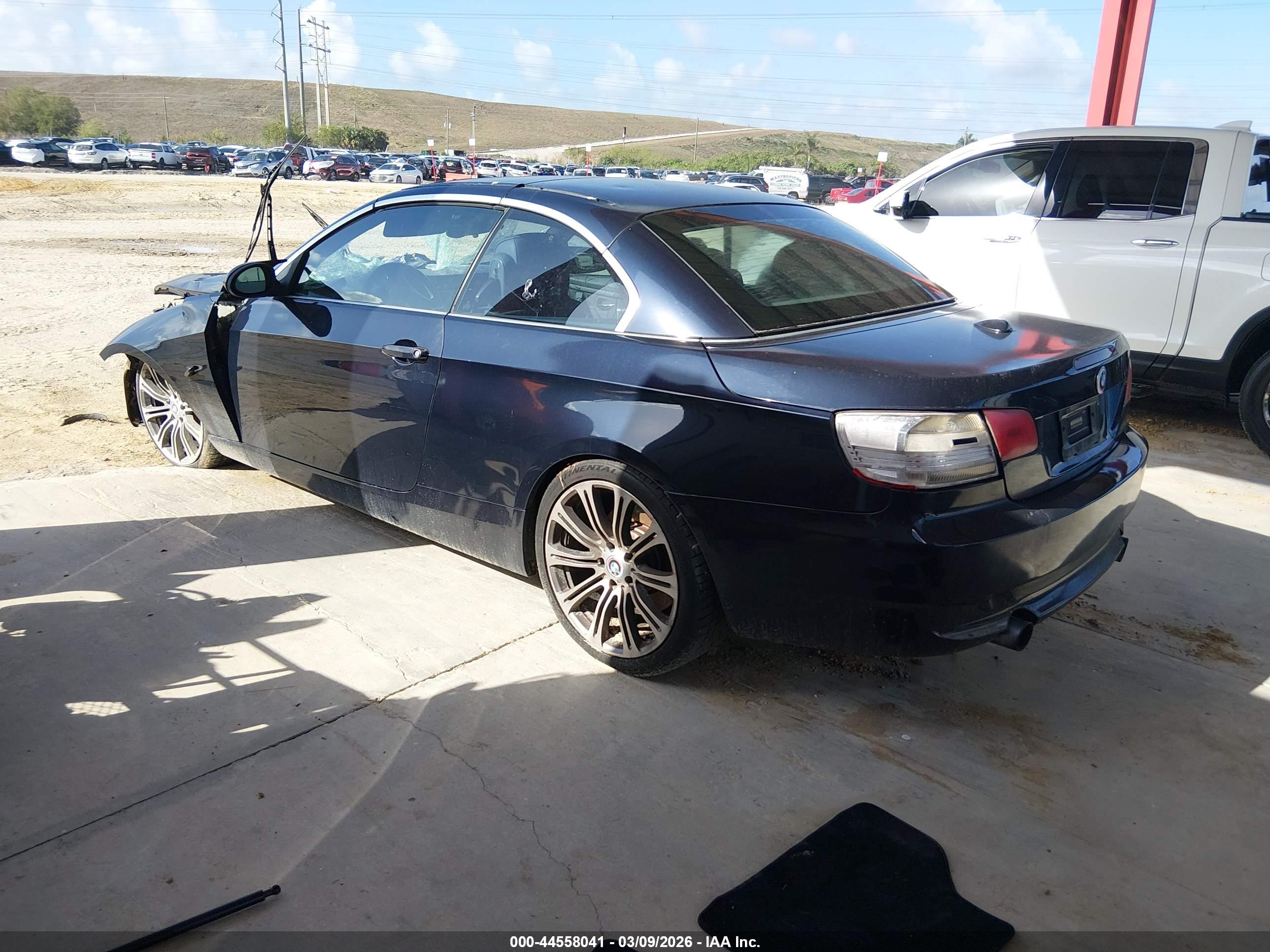 BMW 335I image 3