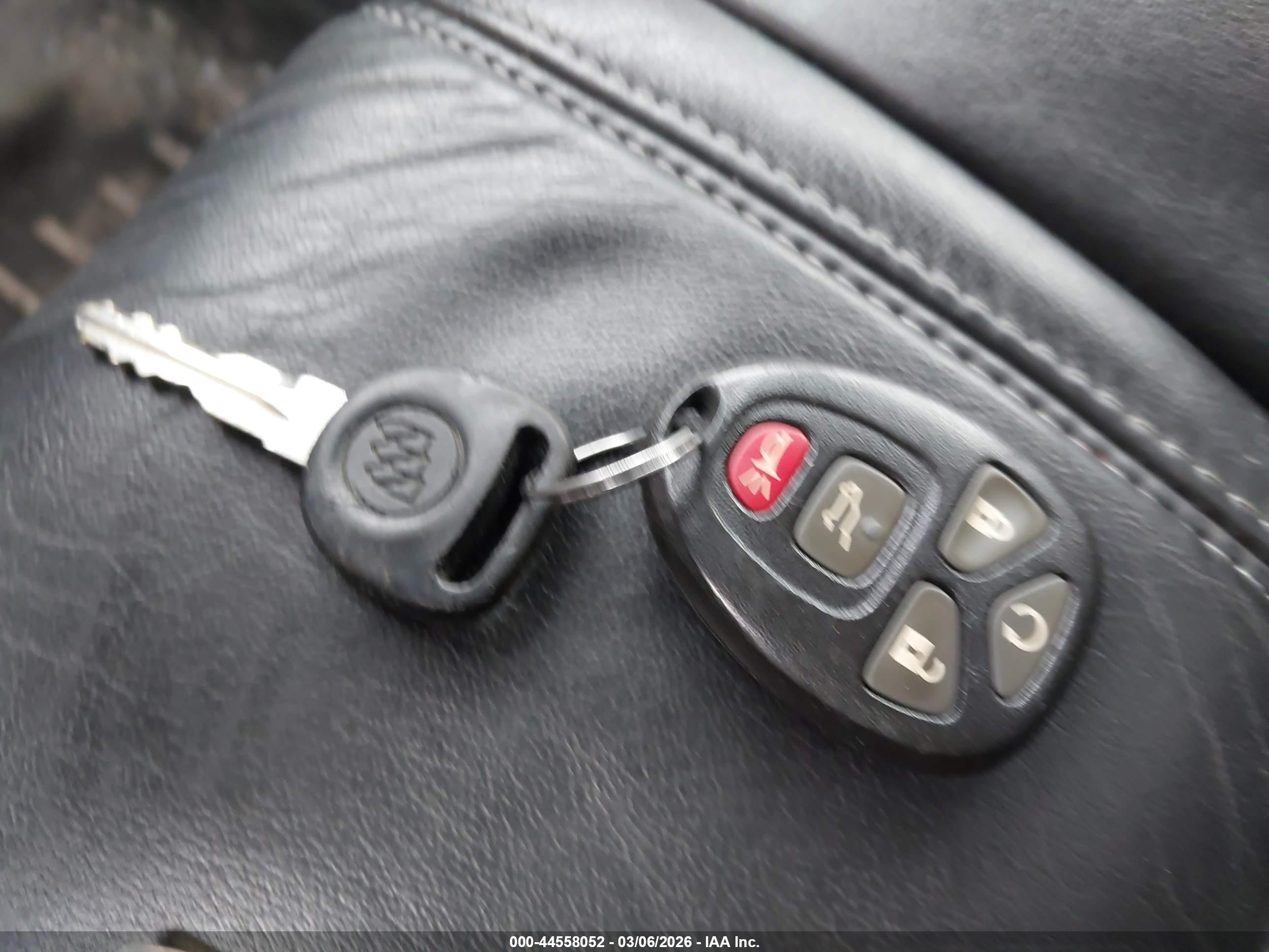 BUICK ENCLAVE image 11