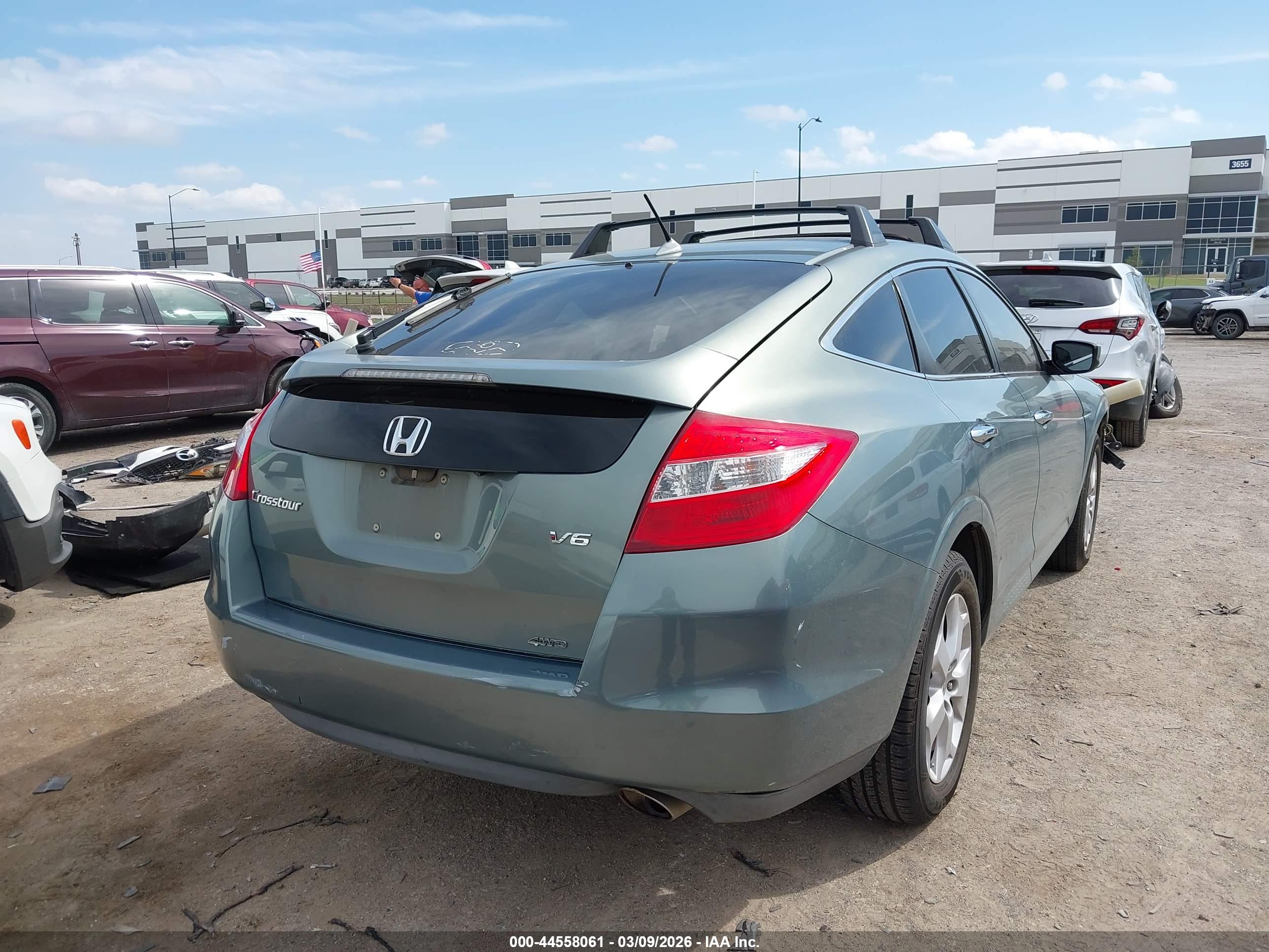 HONDA CROSSTOUR image 4