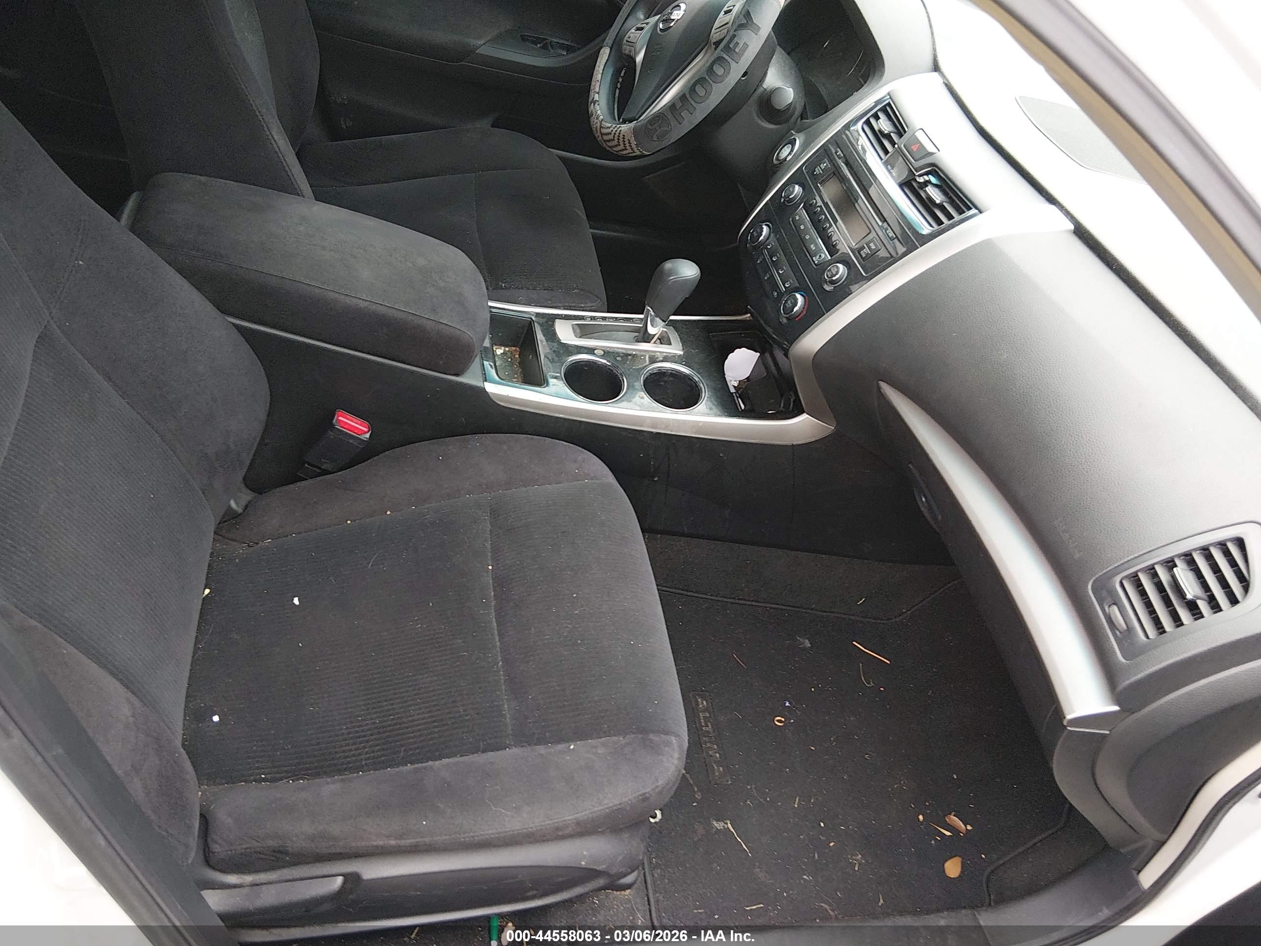 NISSAN ALTIMA image 5