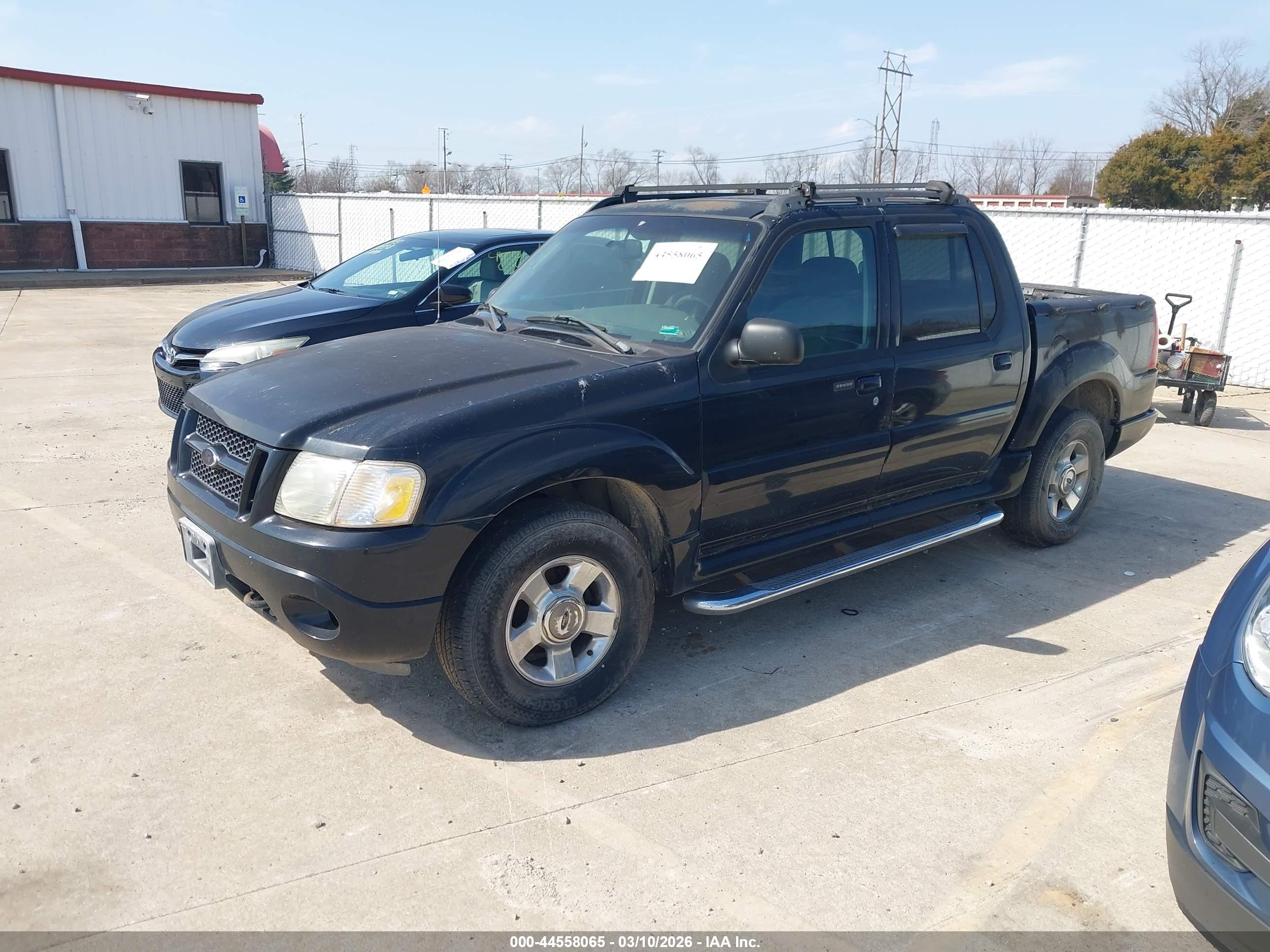 FORD EXPLORER image 2