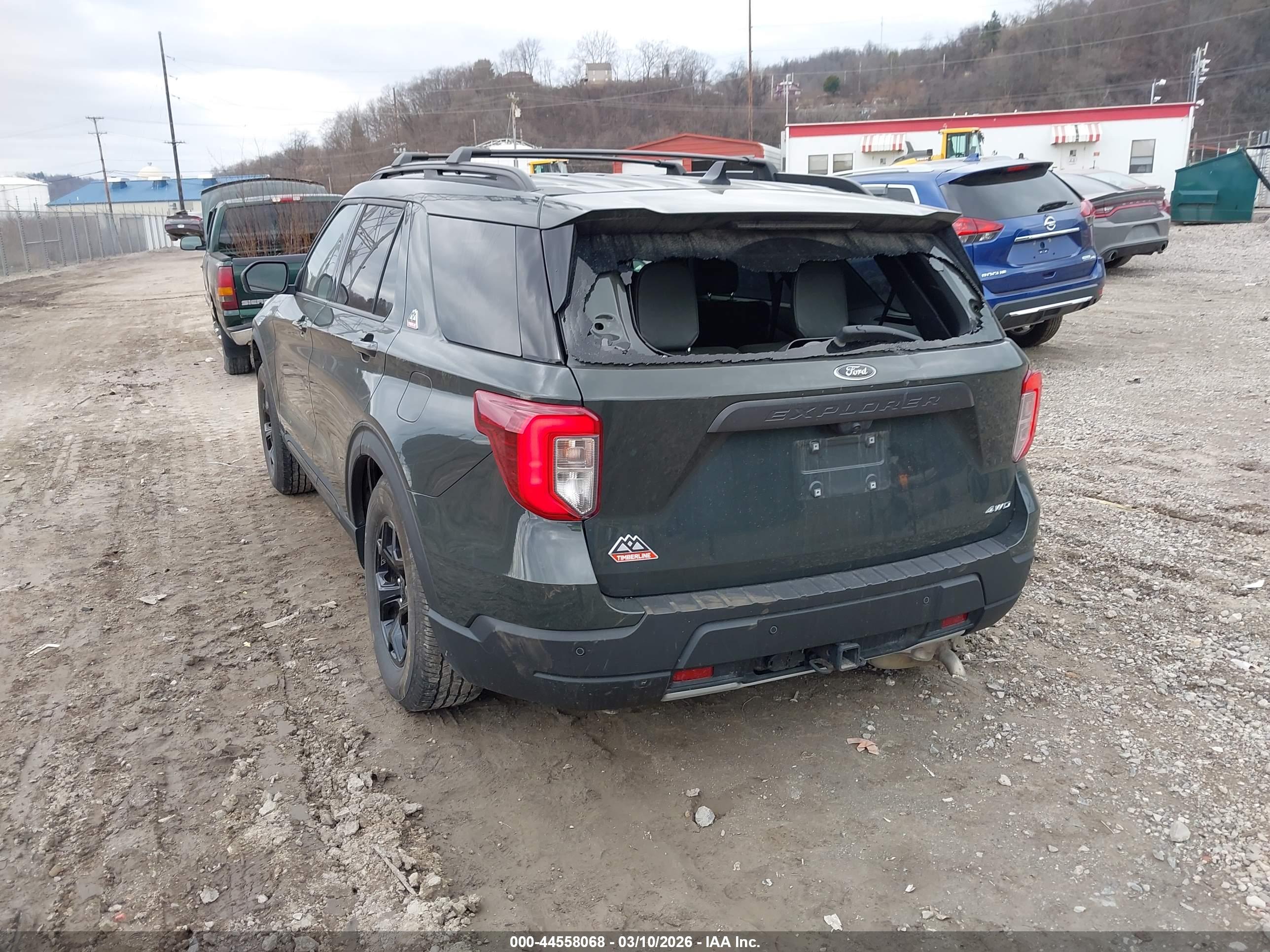 FORD EXPLORER image 3