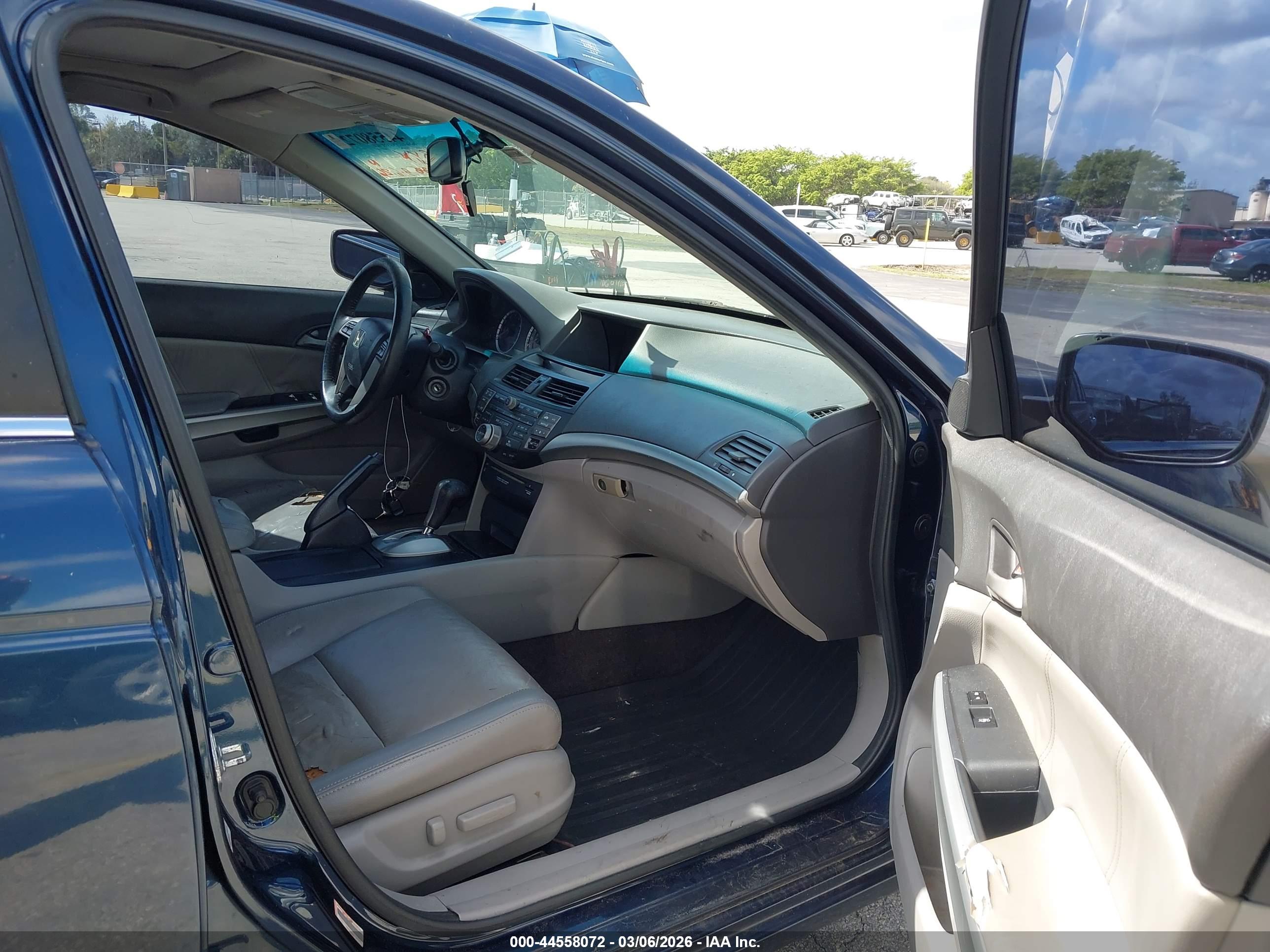 HONDA ACCORD image 5