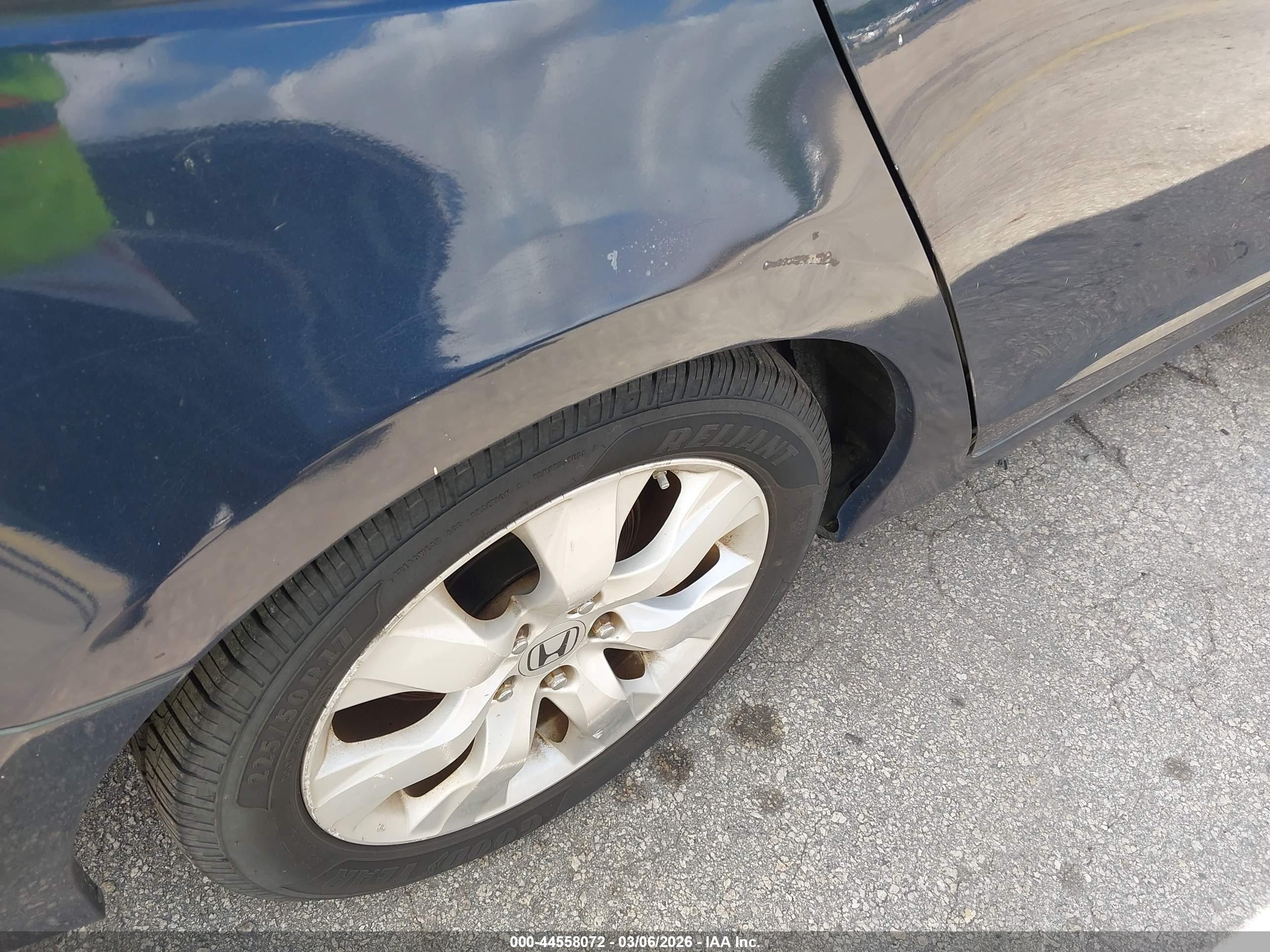 HONDA ACCORD image 6