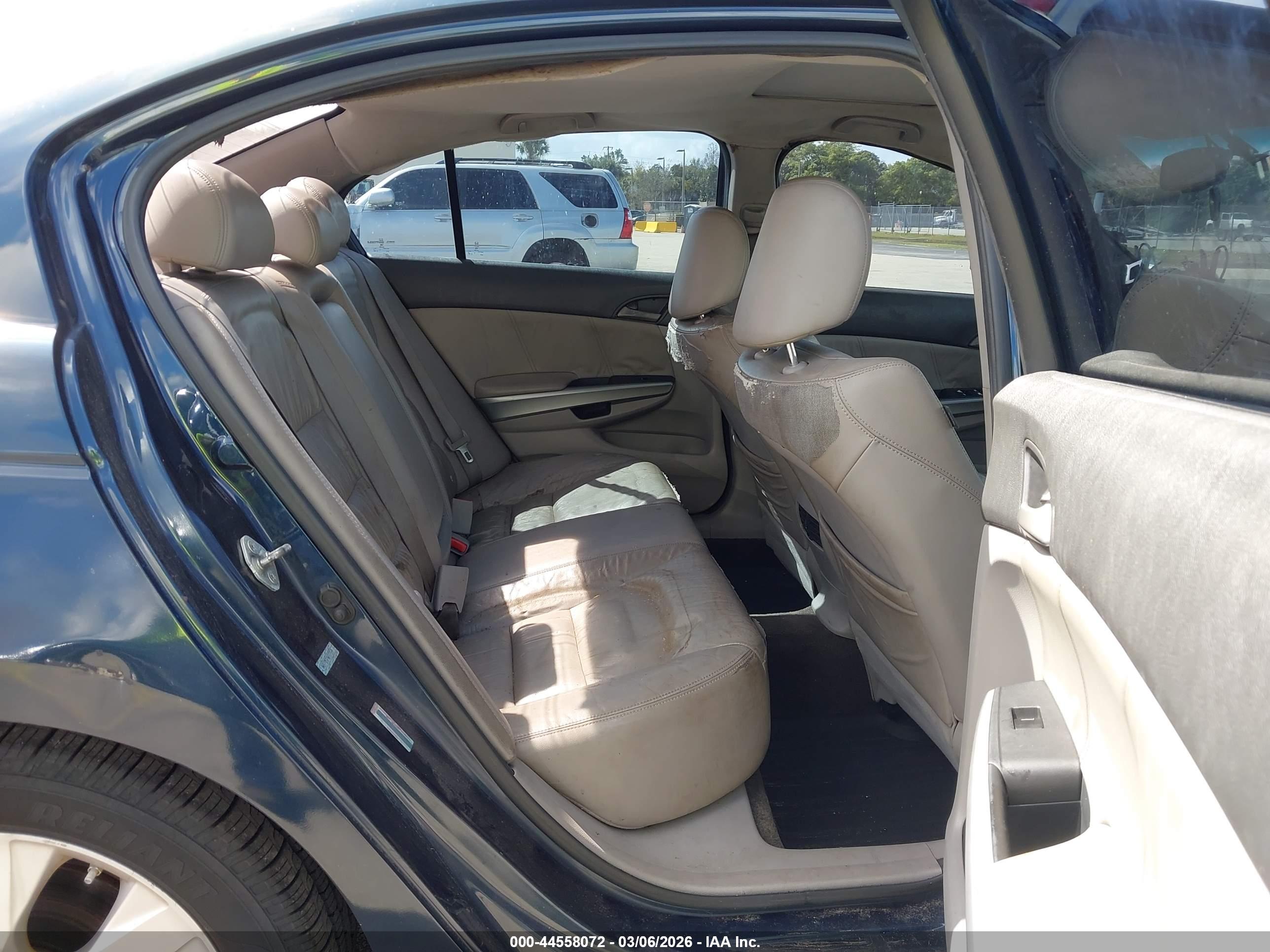 HONDA ACCORD image 8