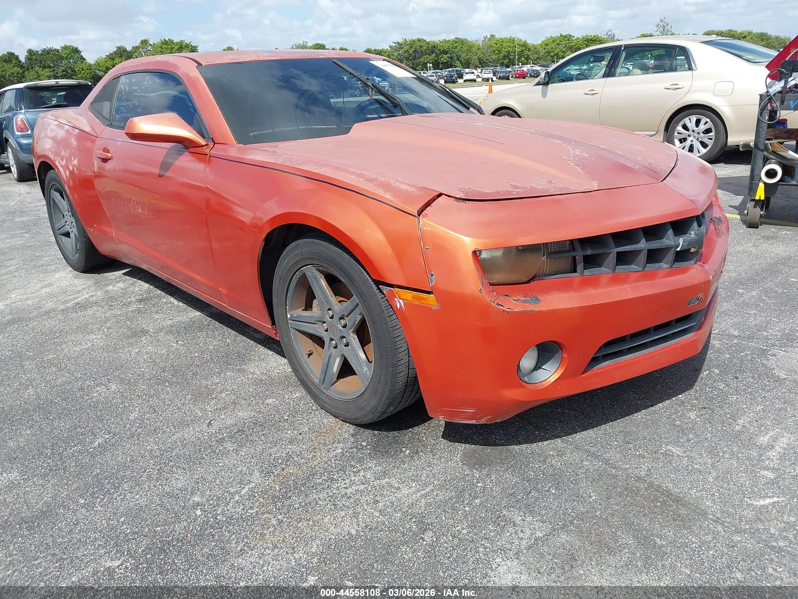CHEVROLET CAMARO image 6