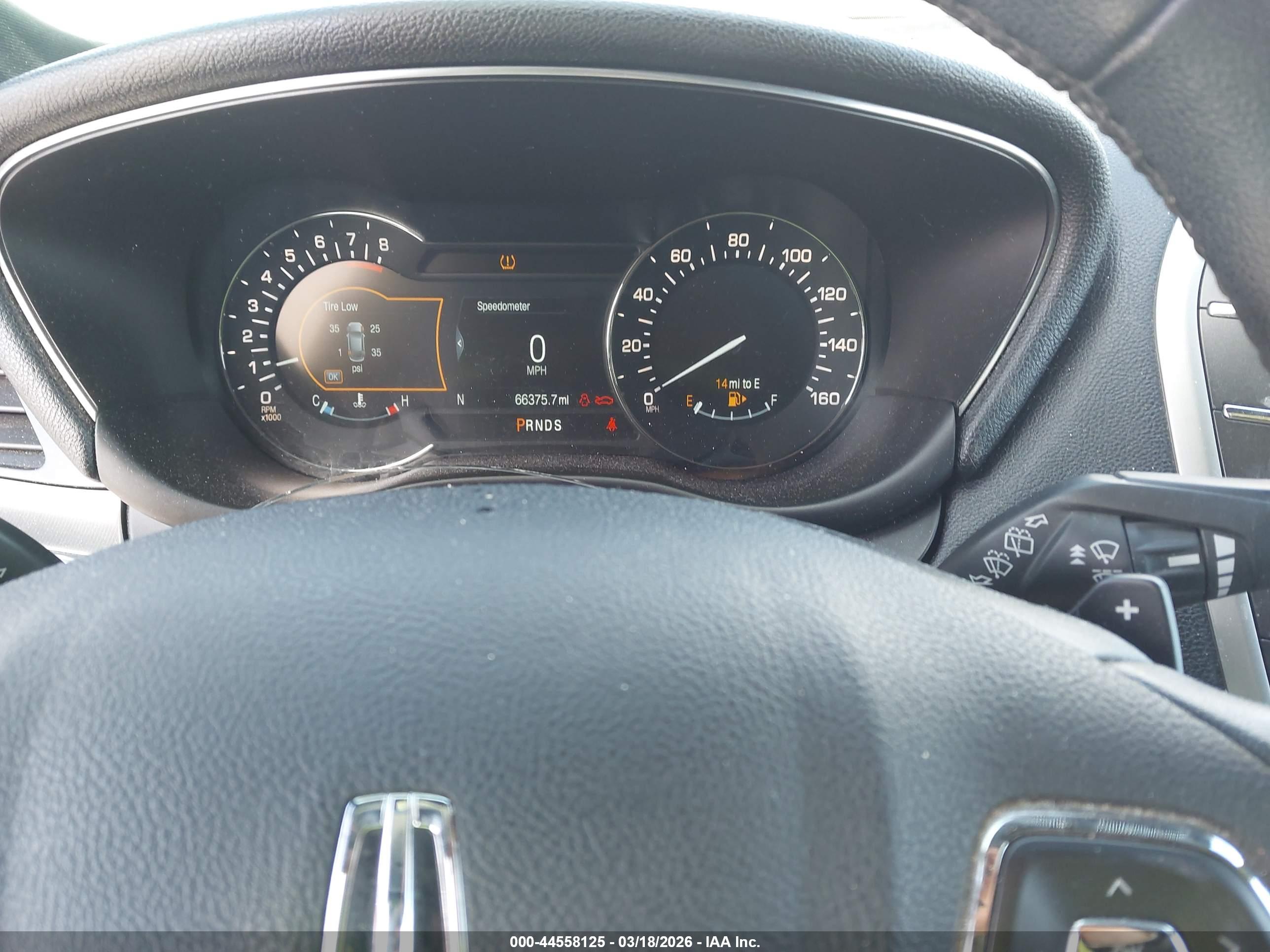 LINCOLN MKC image 7