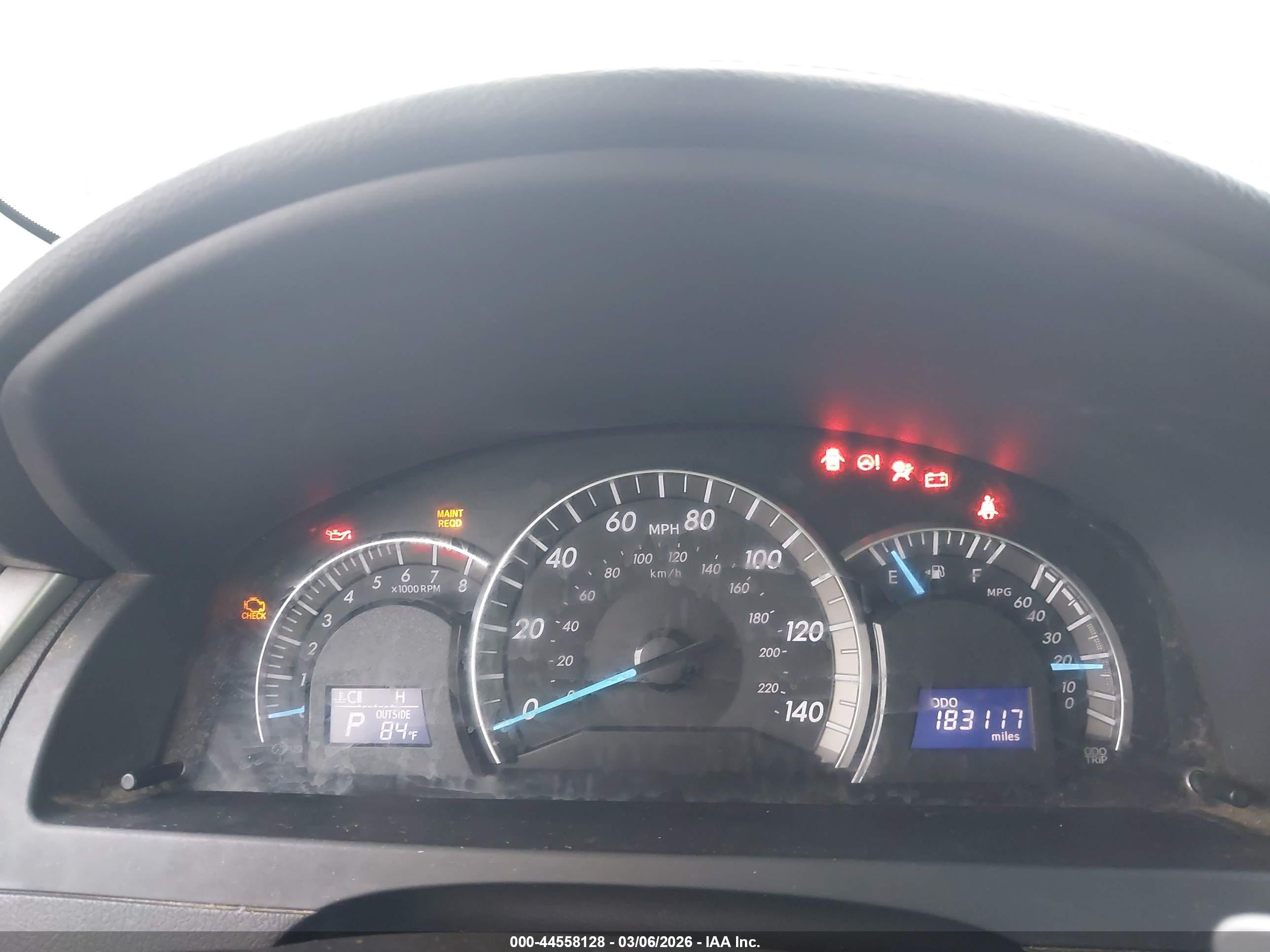 TOYOTA CAMRY image 7