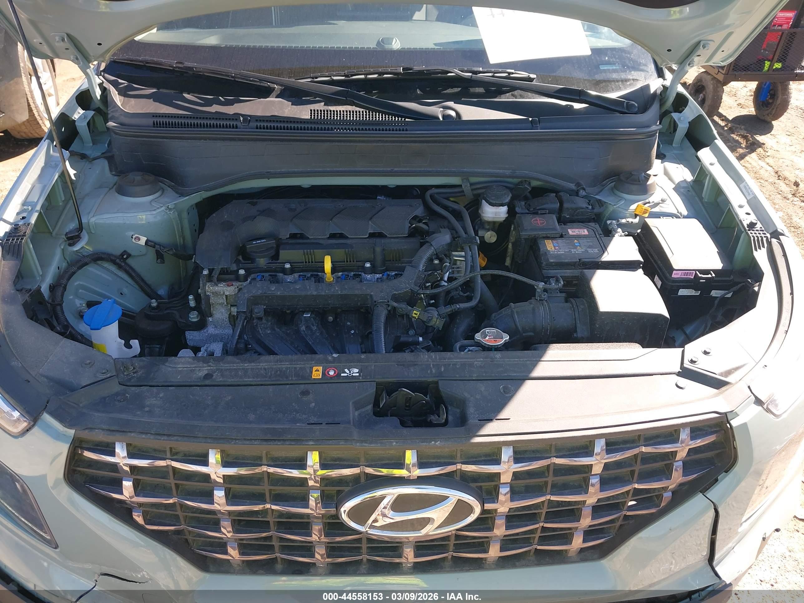 HYUNDAI VENUE image 10