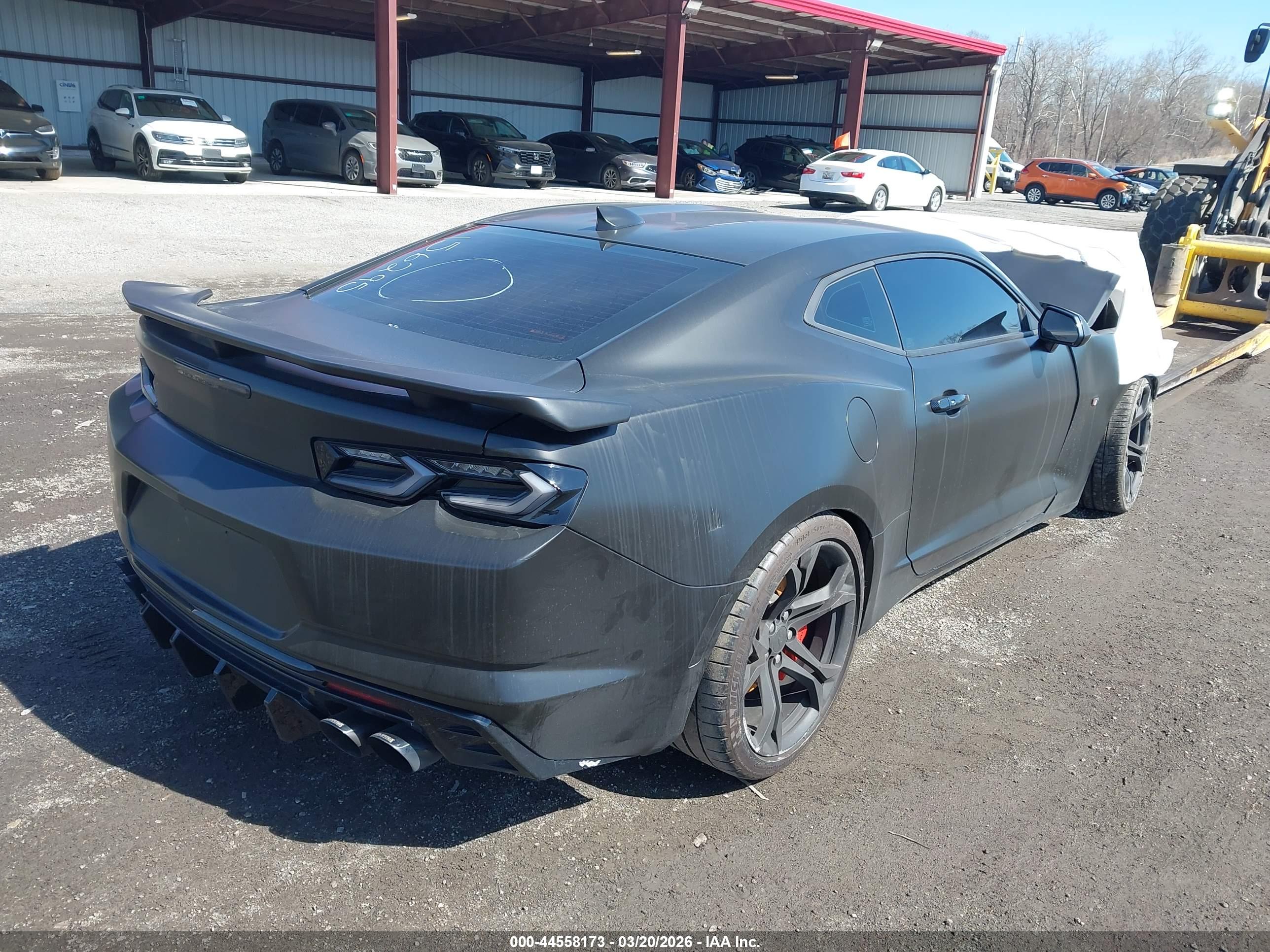 CHEVROLET CAMARO image 4